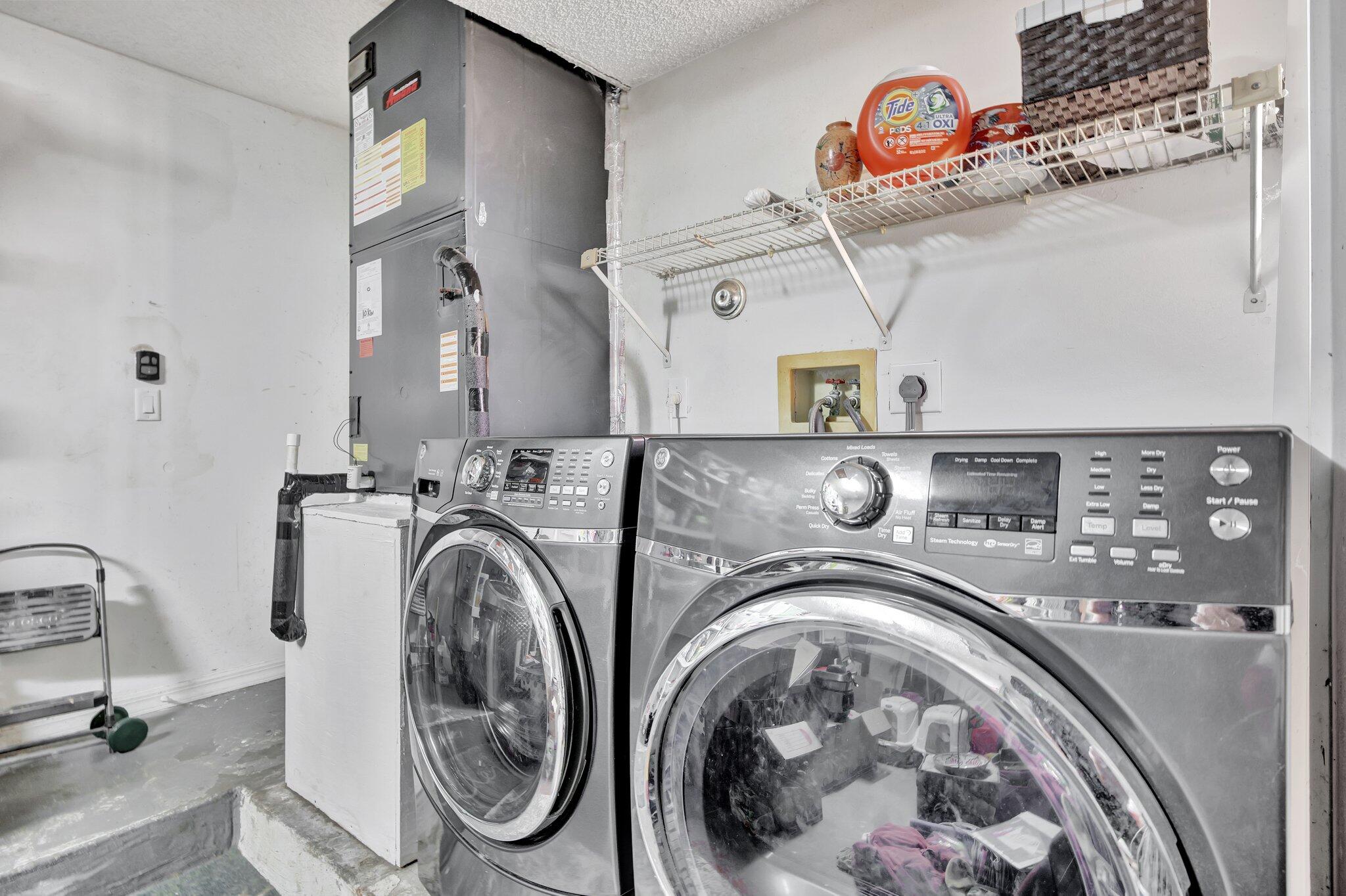 5414 NW 52nd Avenue NW