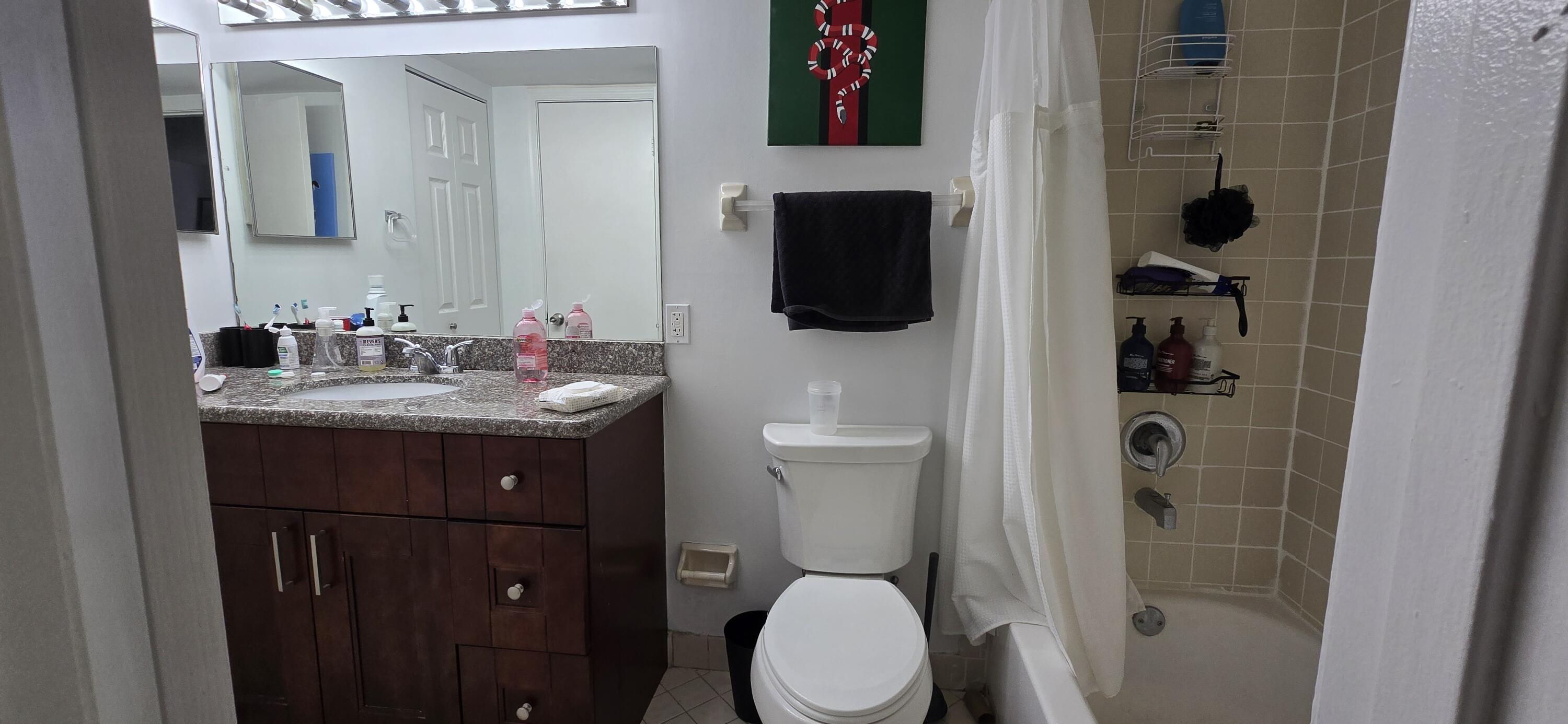 118 Lake Emerald Drive 108