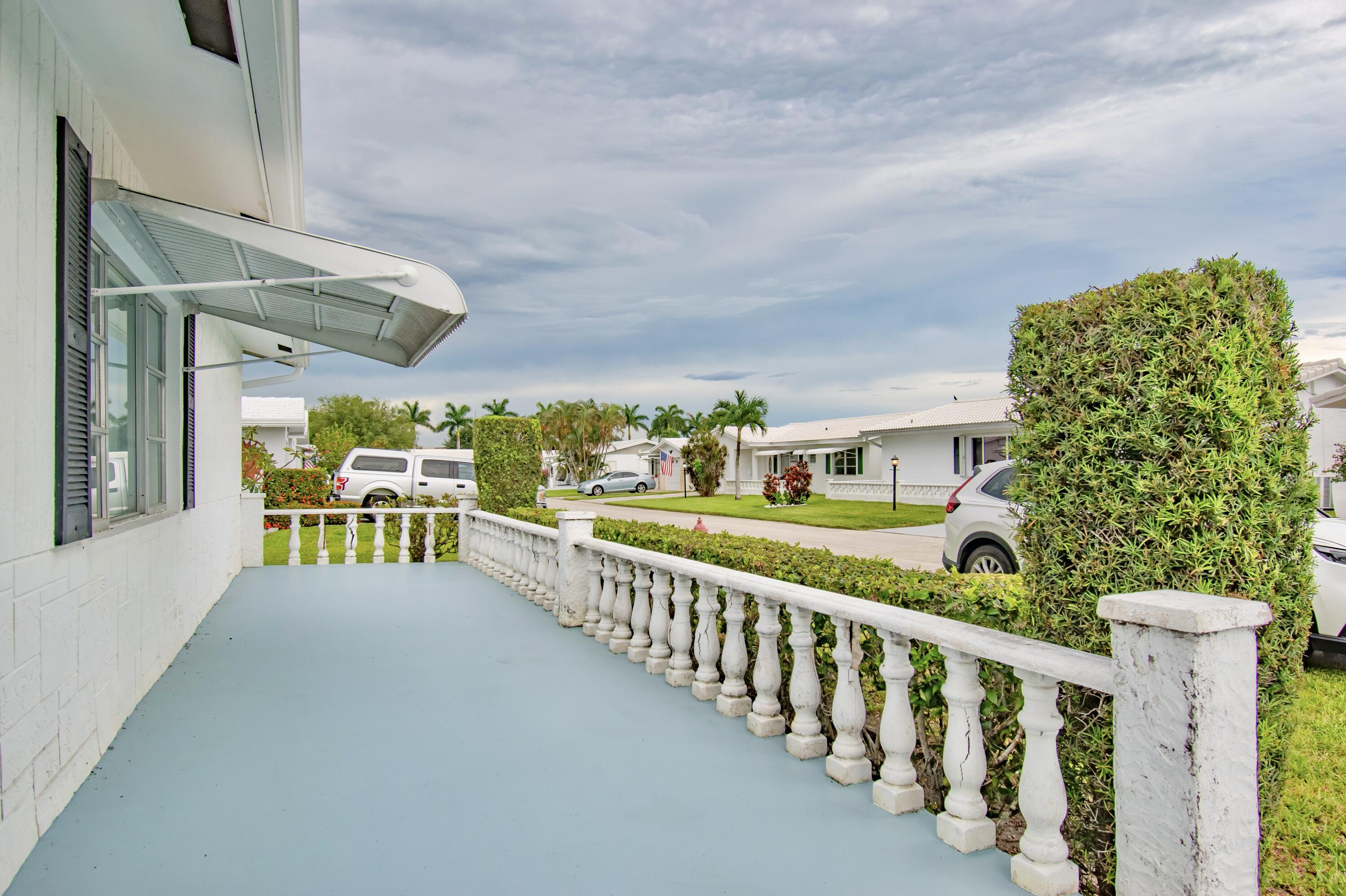 1508 SW Nicholas Drive