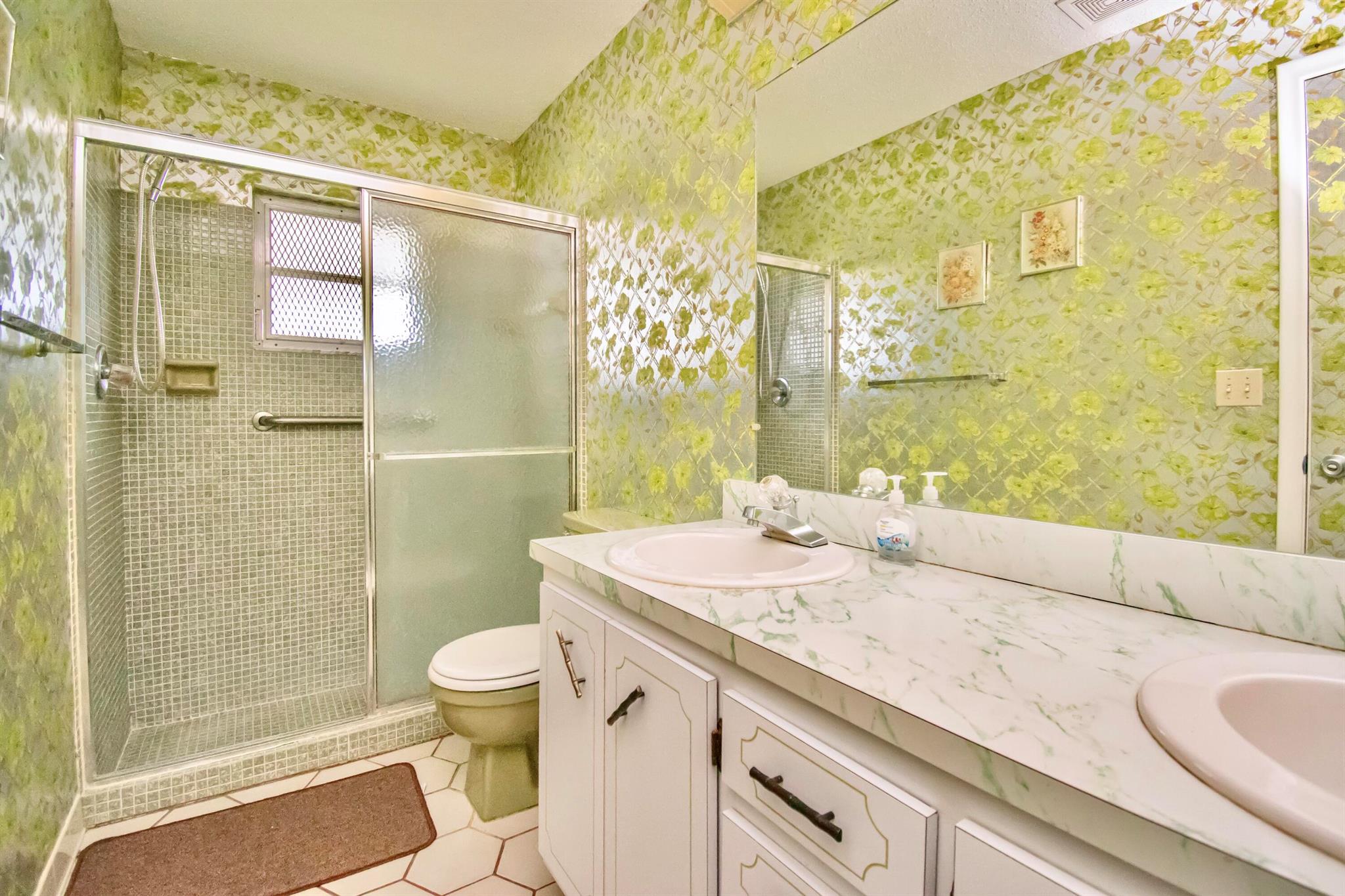 1508 SW Nicholas Drive