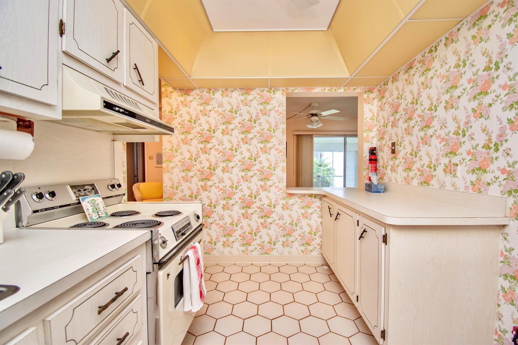 1508 SW Nicholas Drive