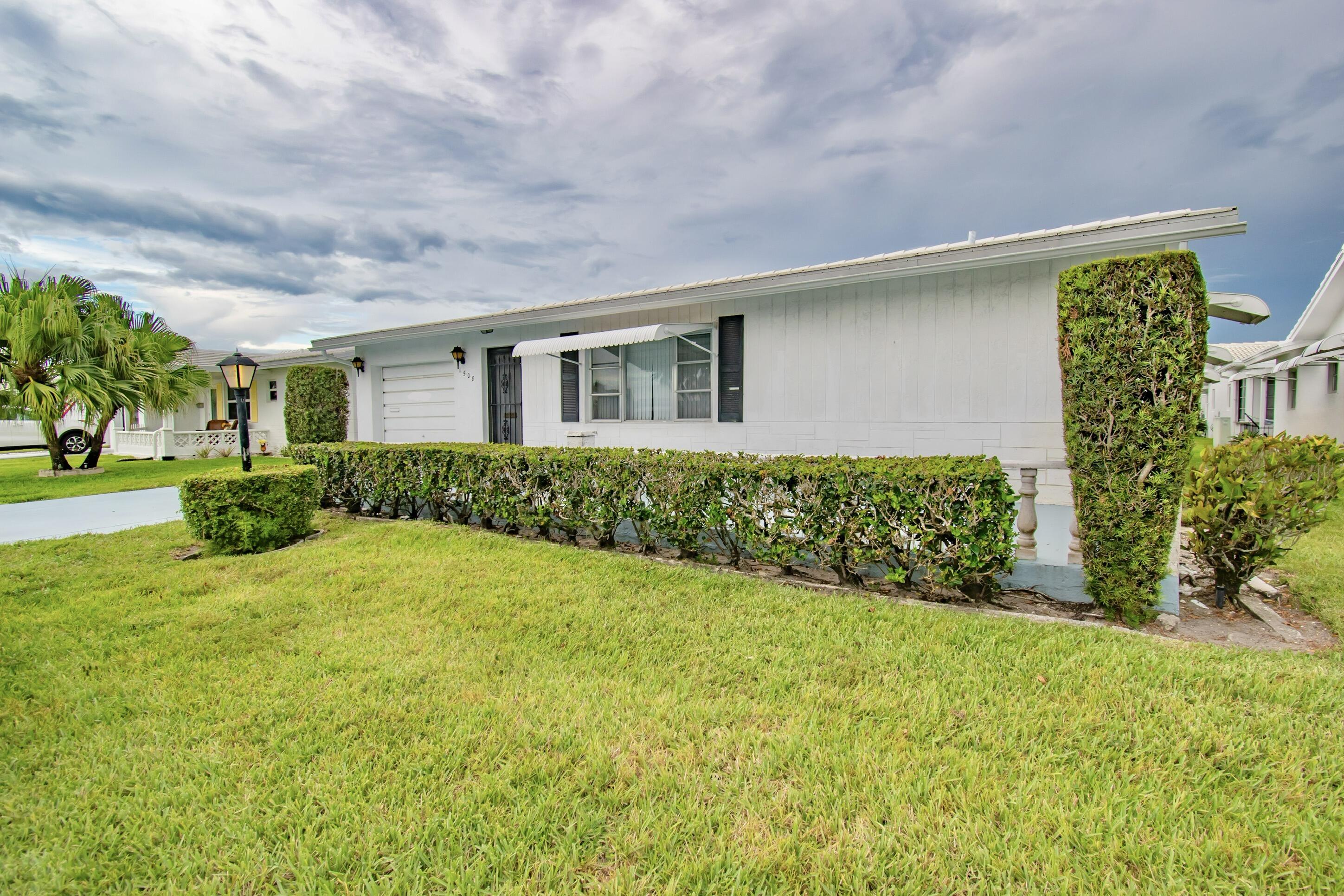 1508 SW Nicholas Drive