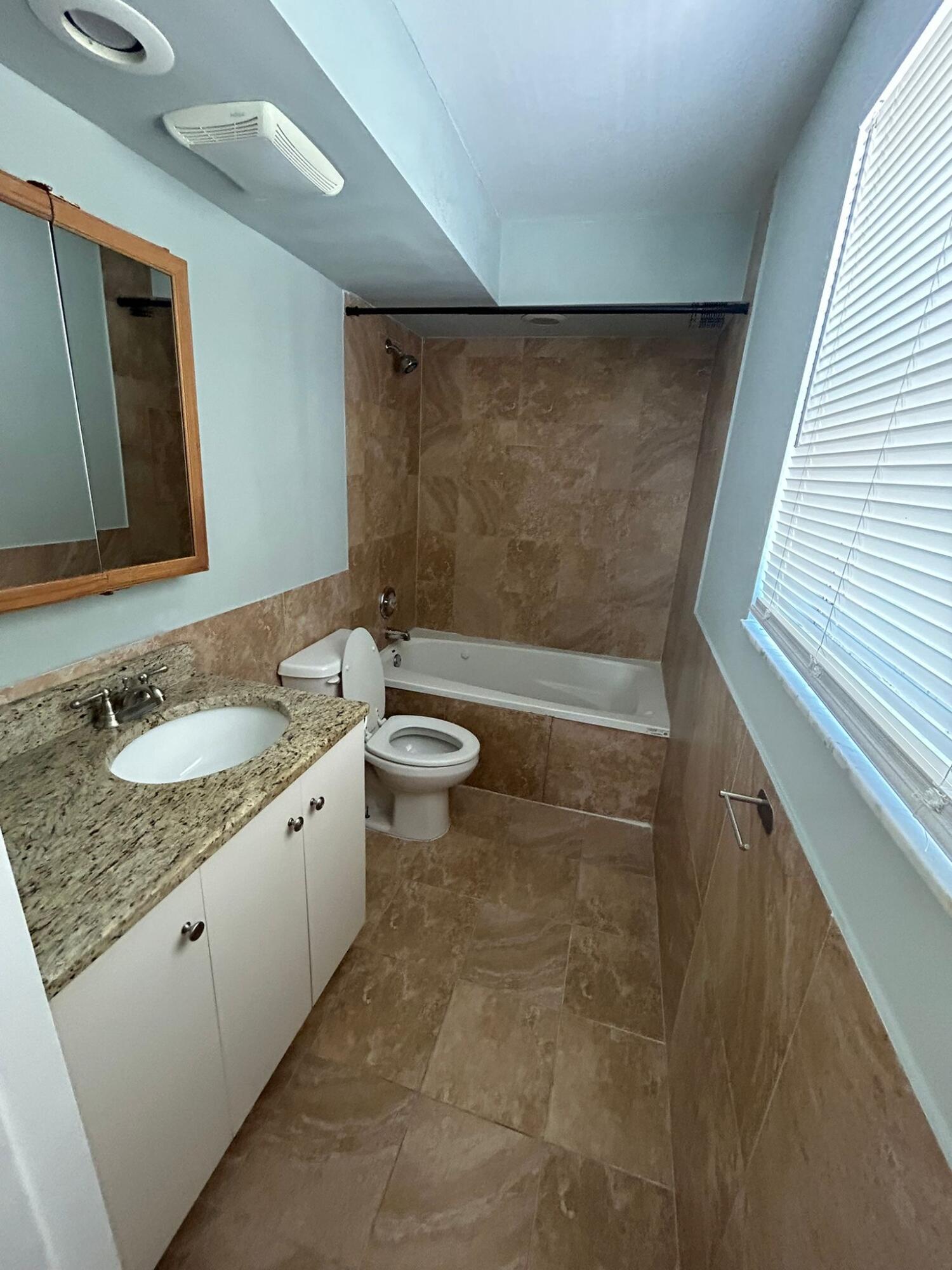 480 Executive Center Drive 1a