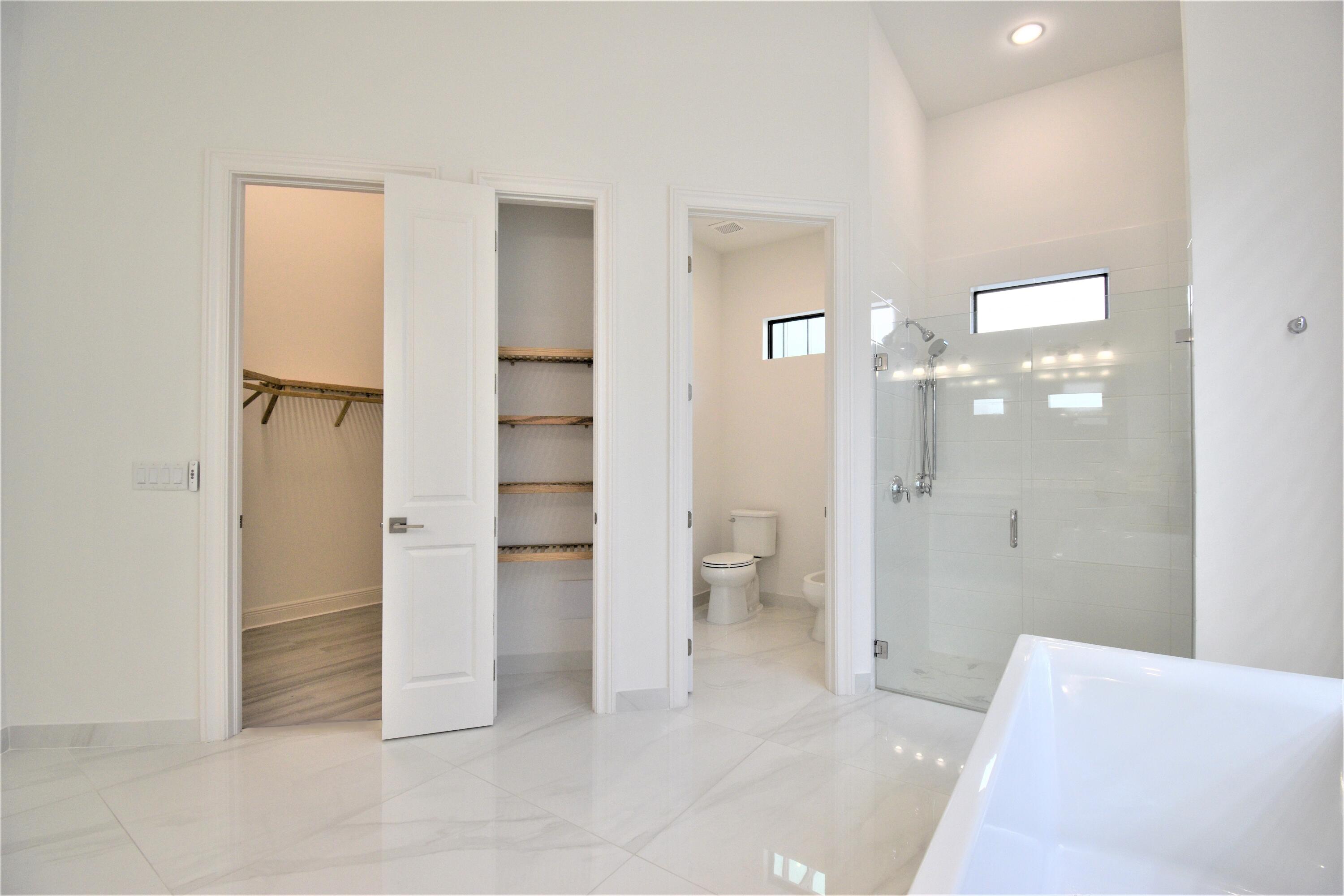 2490 NW 71st Street
