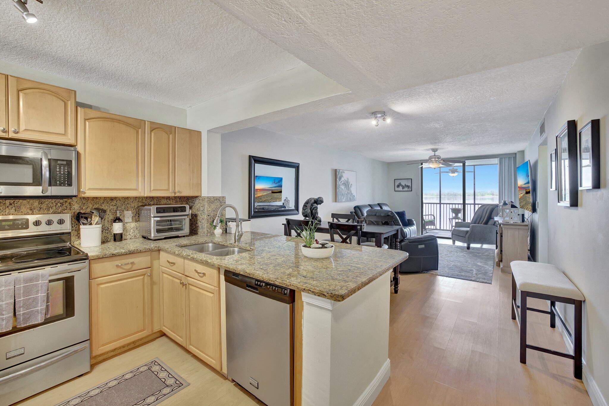 110 Lake Emerald Drive 306