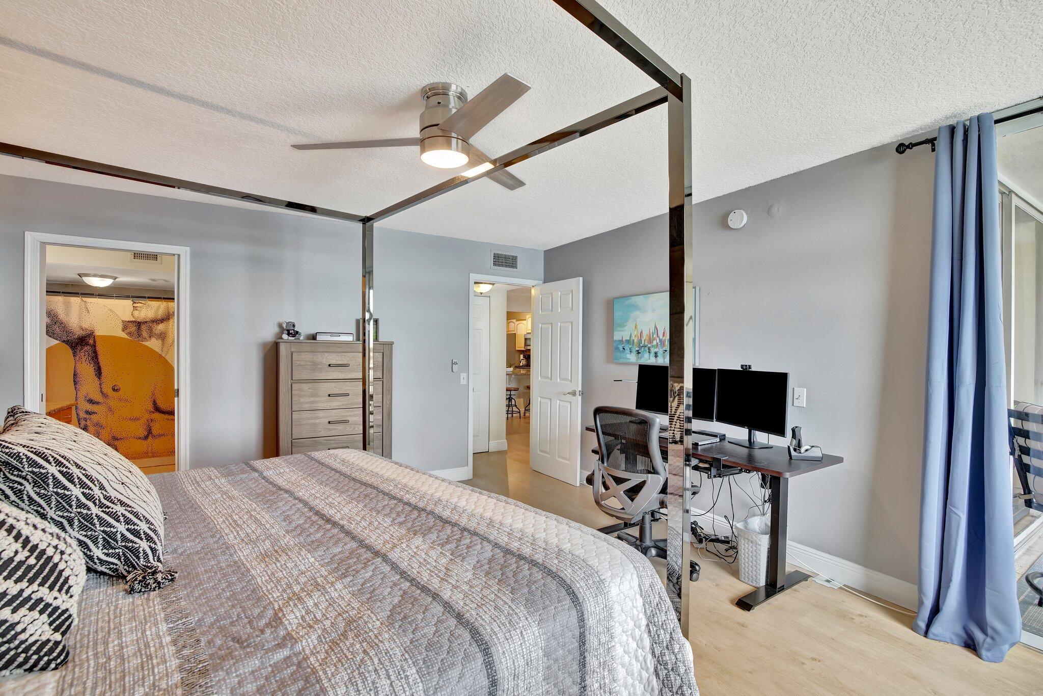 110 Lake Emerald Drive 306