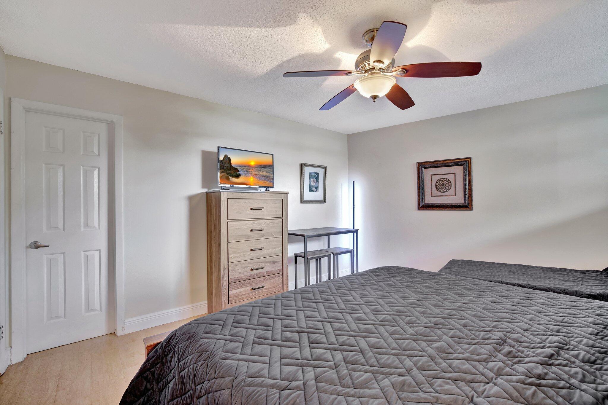 110 Lake Emerald Drive 306