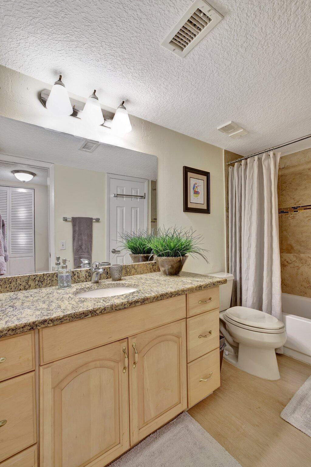 110 Lake Emerald Drive 306