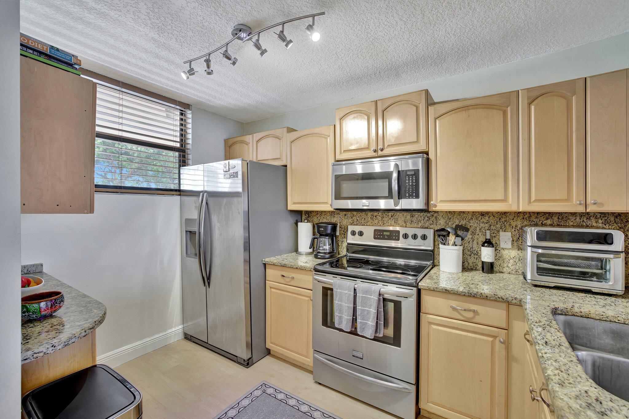 110 Lake Emerald Drive 306