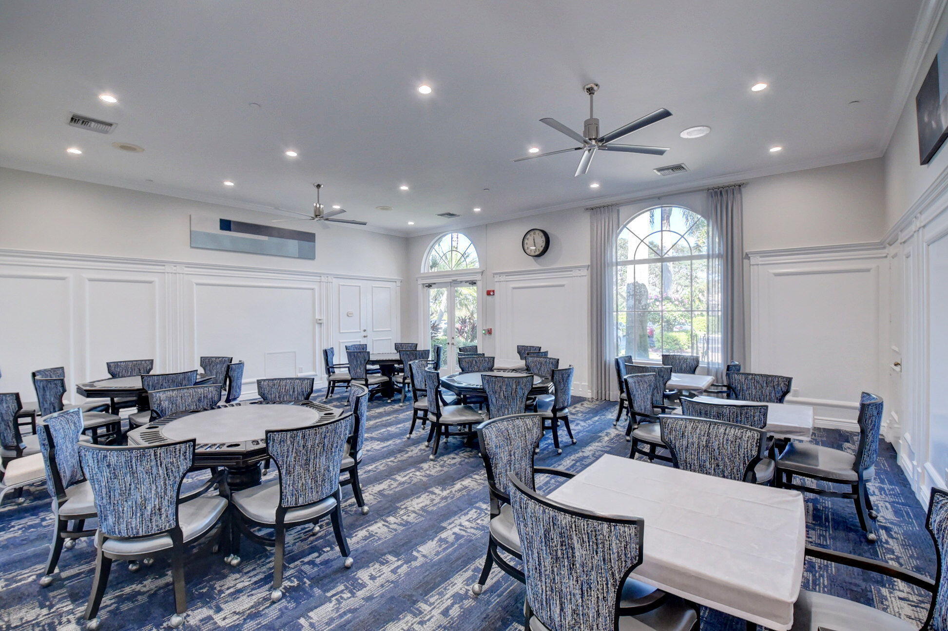 6590 Via Palermo
