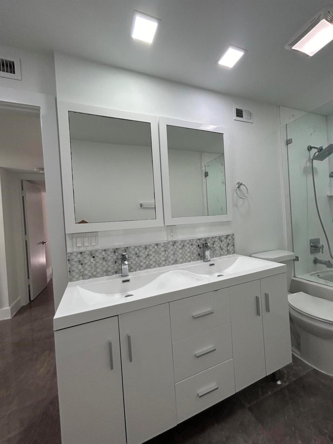 7793 Courtyard Run W 188