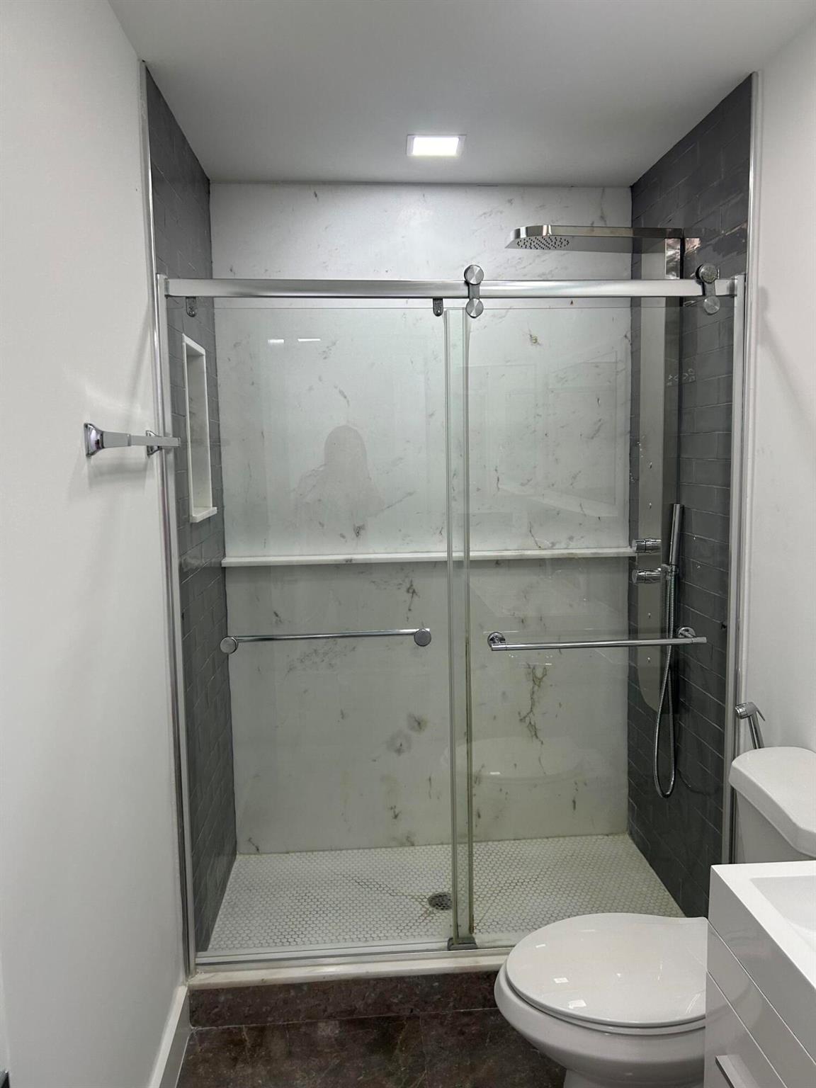 7793 Courtyard Run W 188