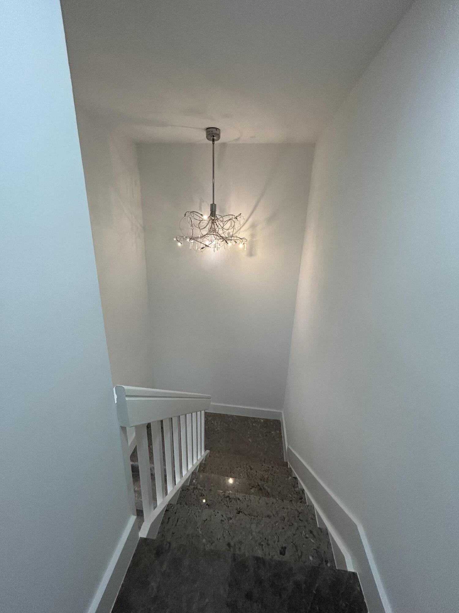 7793 Courtyard Run W 188