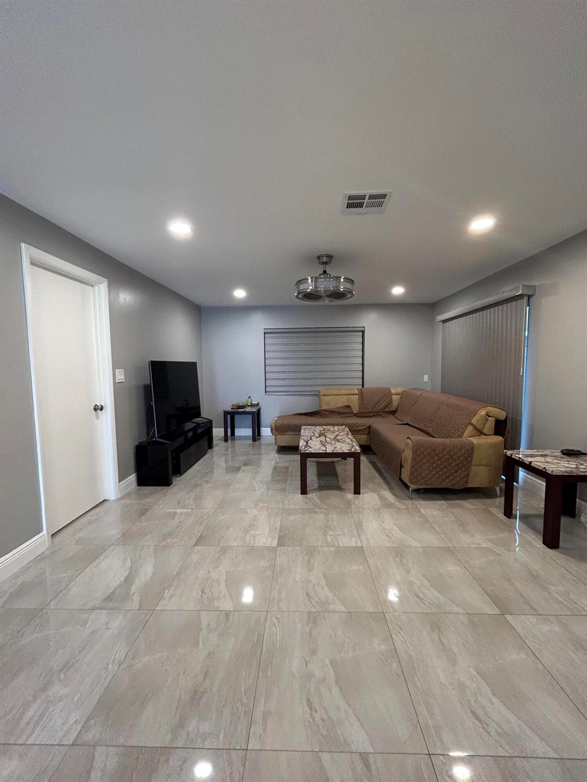 14958 Wildflower Lane