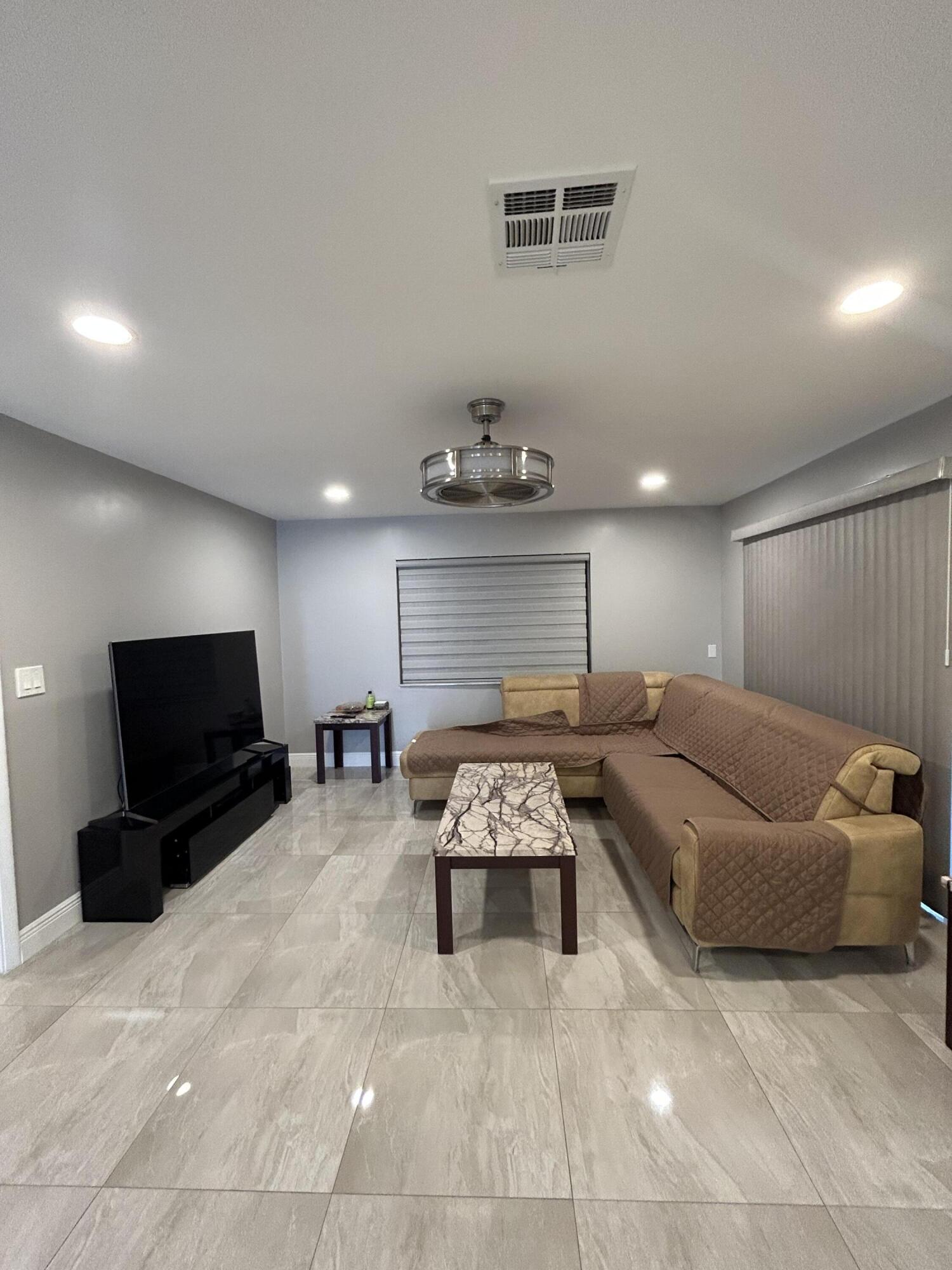 14958 Wildflower Lane