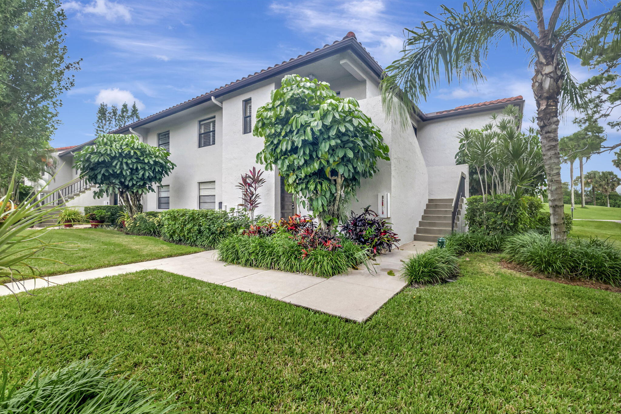 9307 Pecky Cypress Lane 17 H