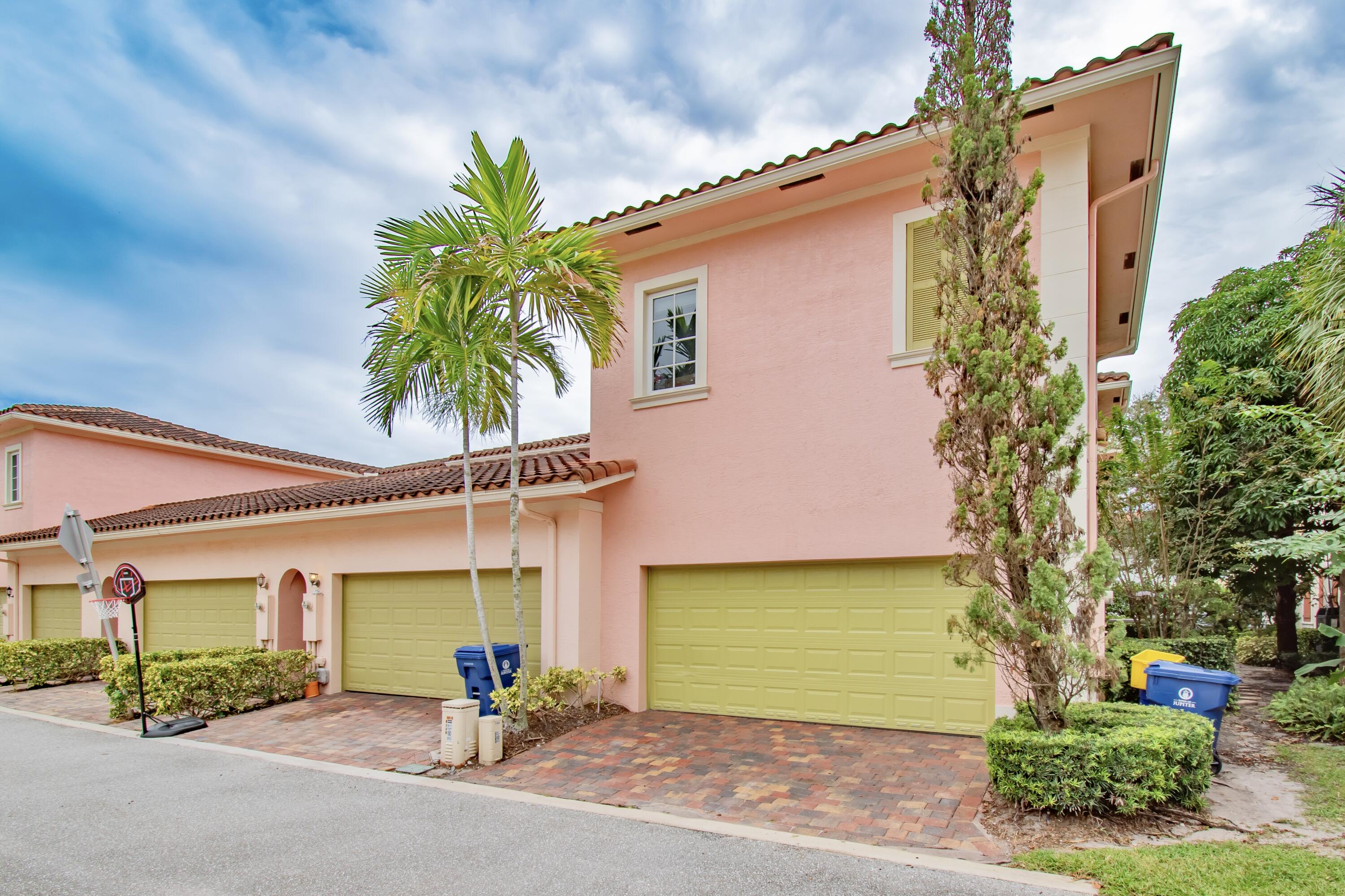 741 Dakota Drive