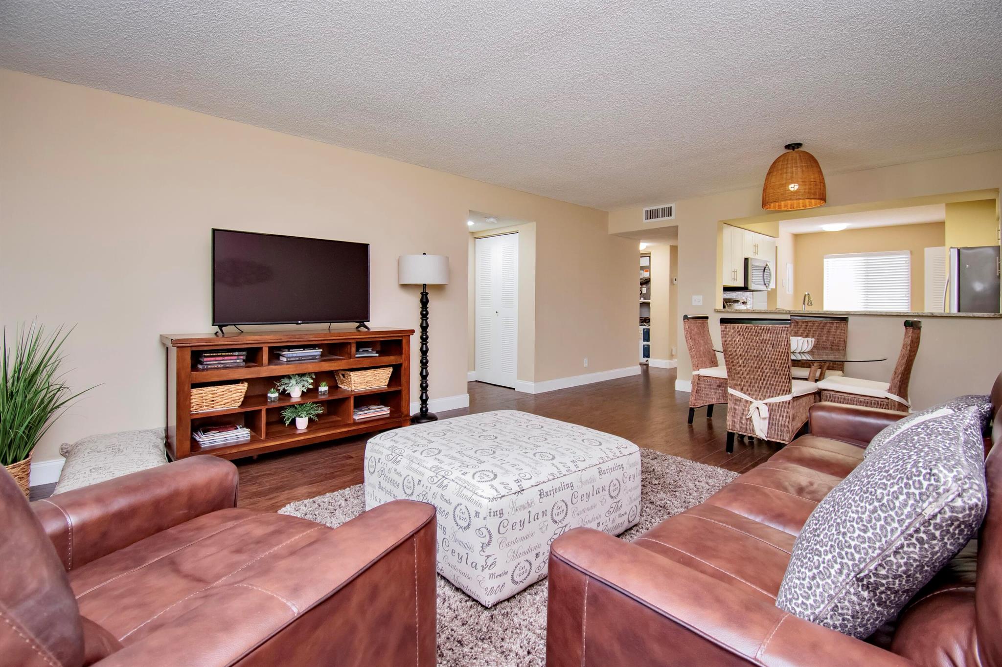 7281 Amberly Lane 205