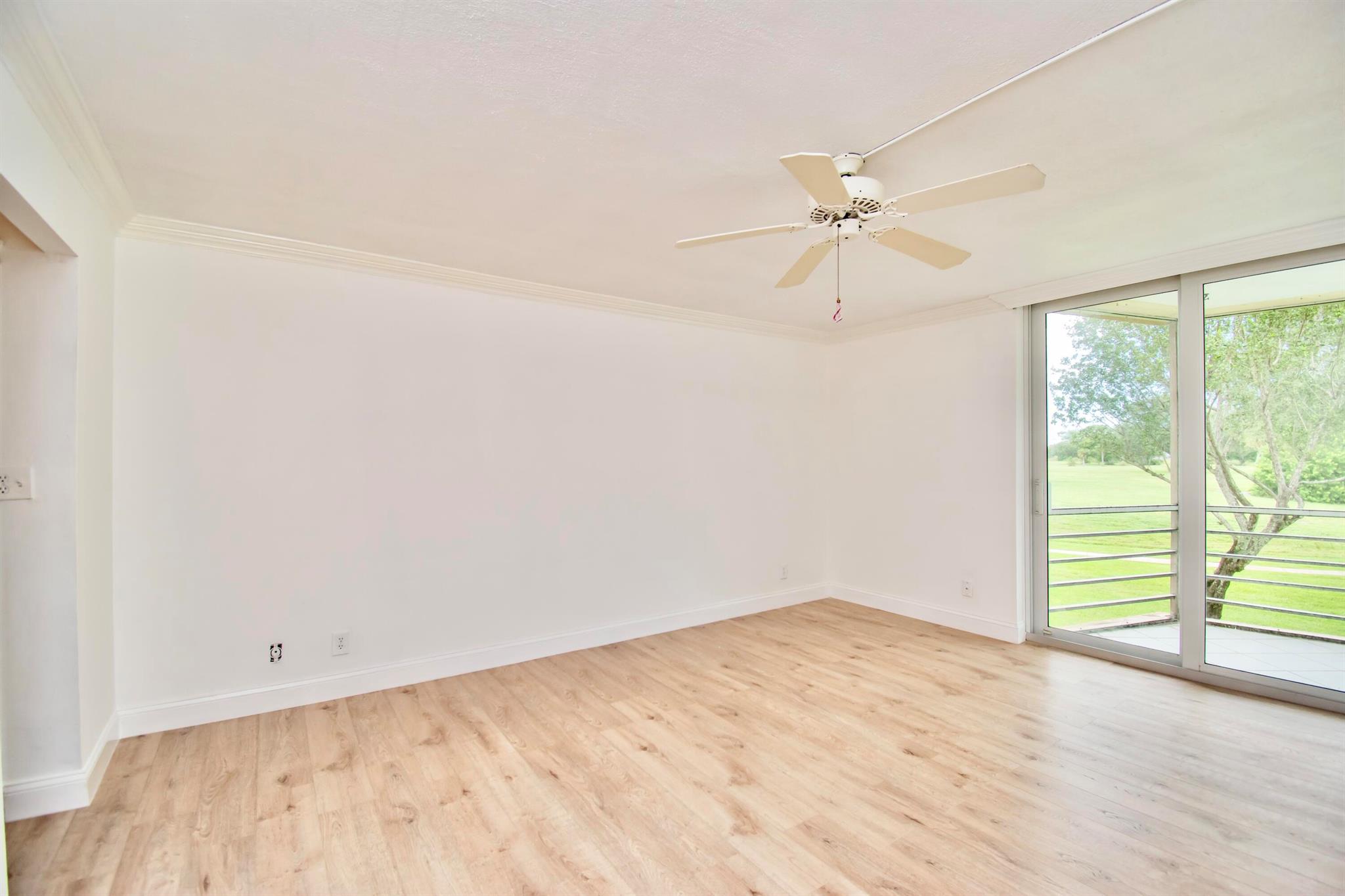 5201 NW 2nd Avenue 2090