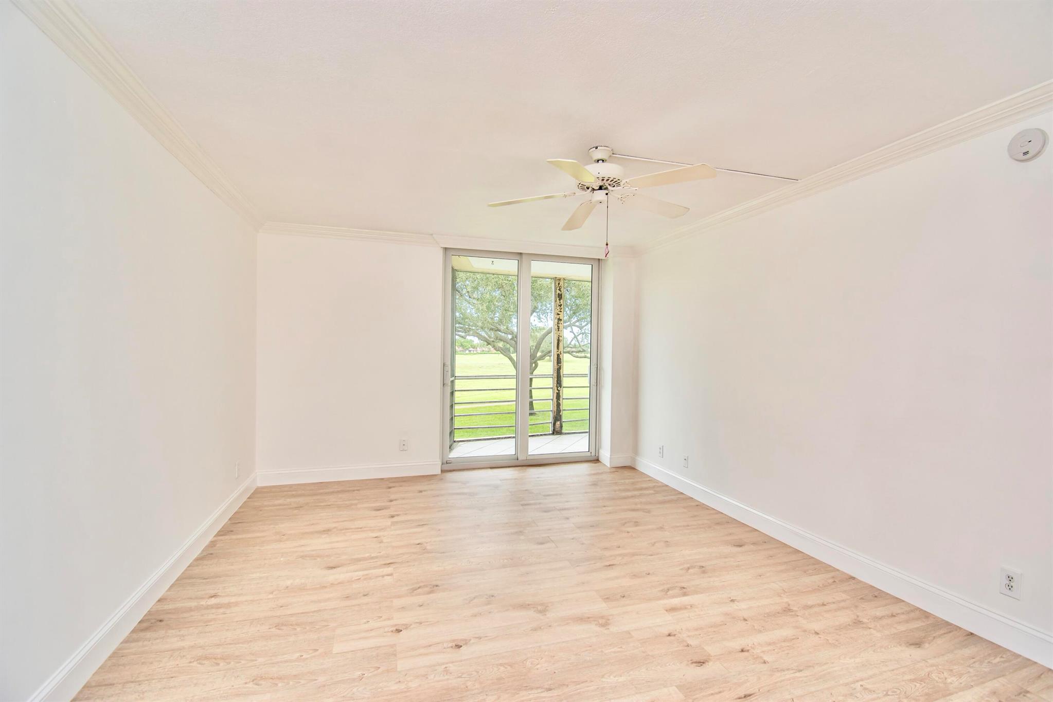 5201 NW 2nd Avenue 2090