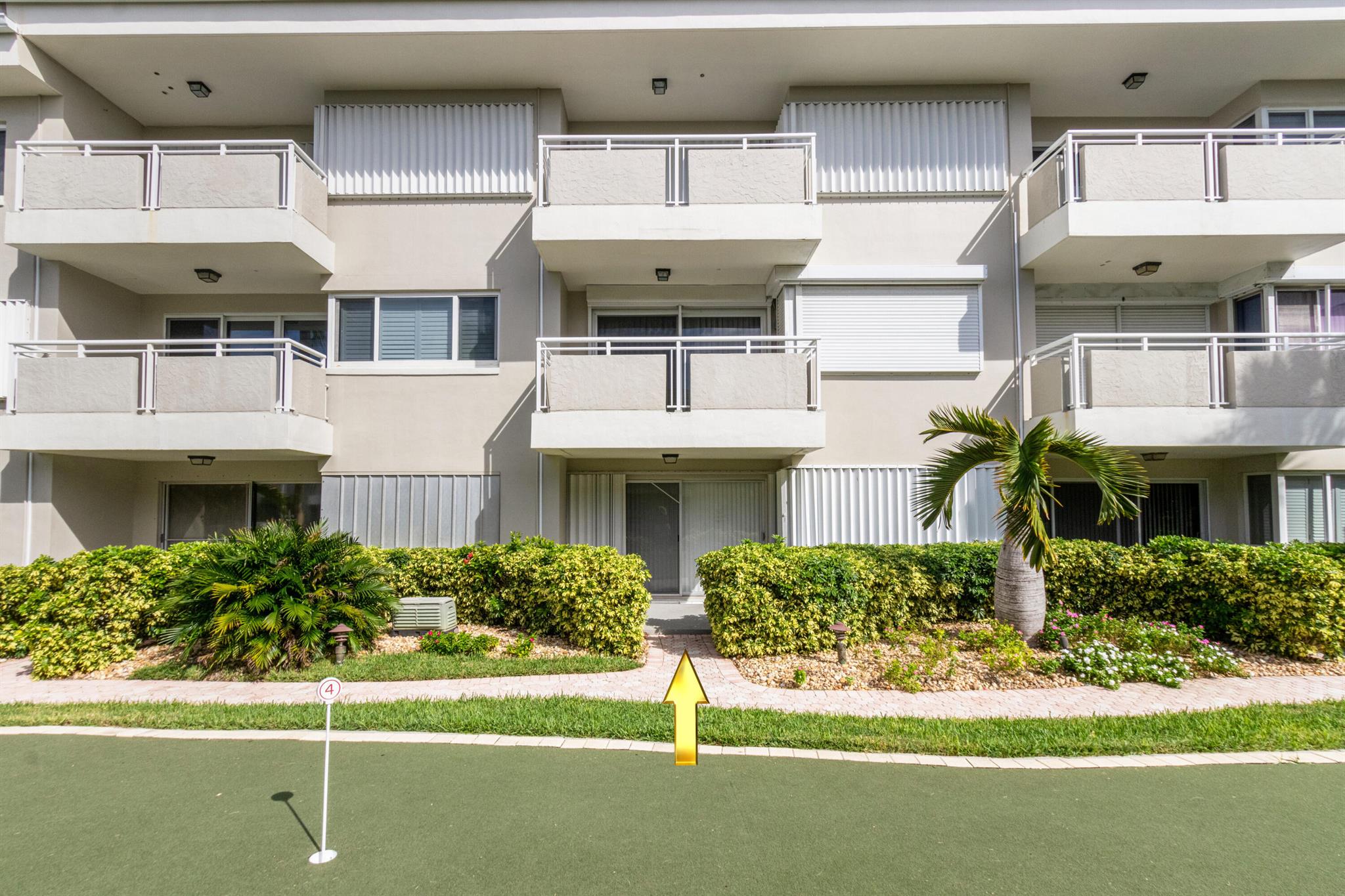 1198 Hillsboro Mile 110