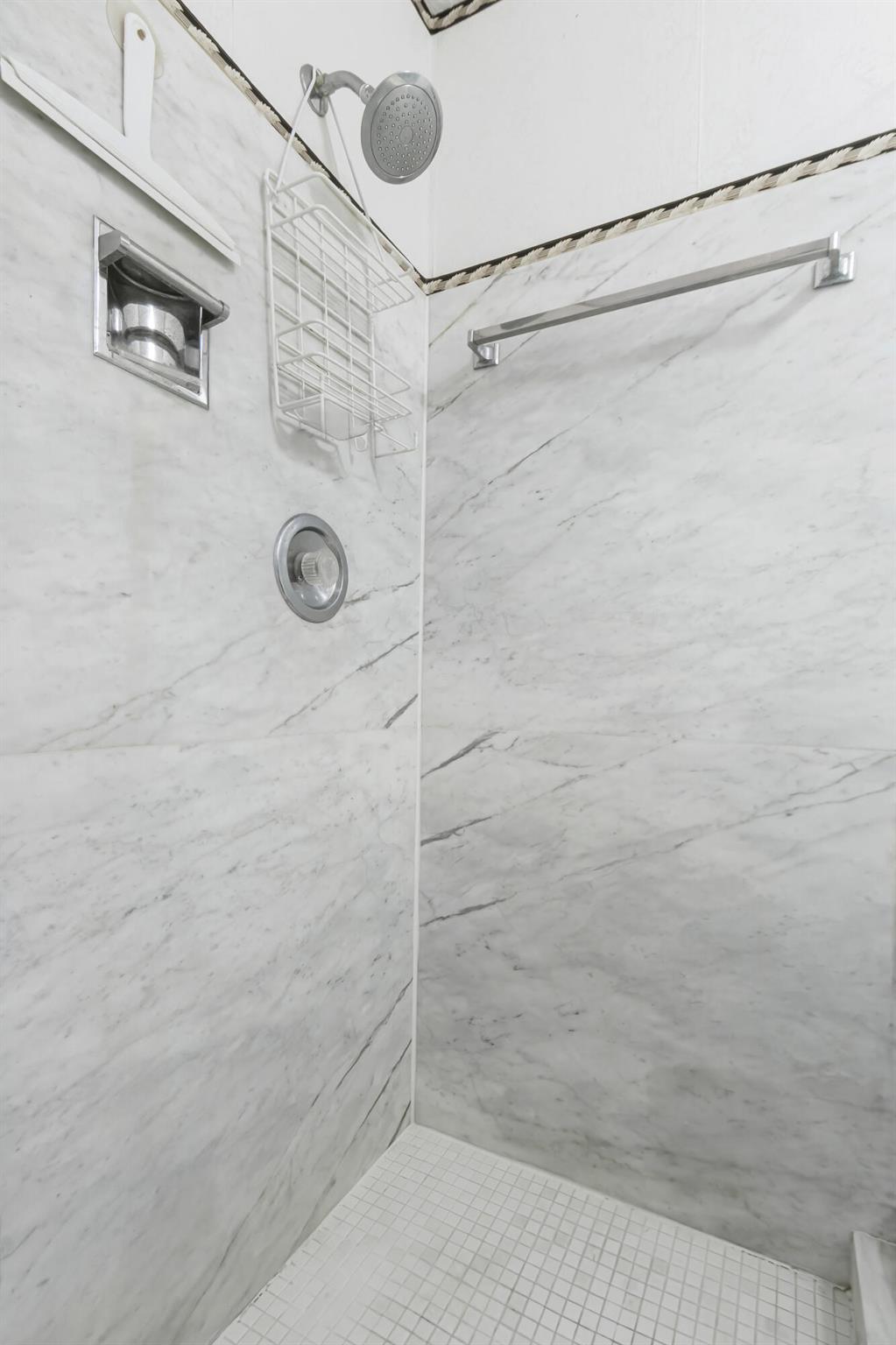 1198 Hillsboro Mile 110