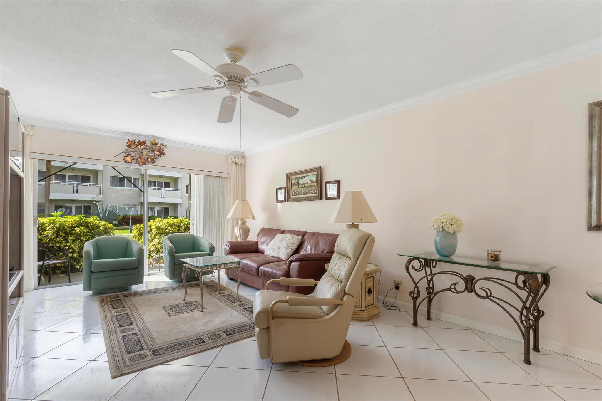 1198 Hillsboro Mile 110