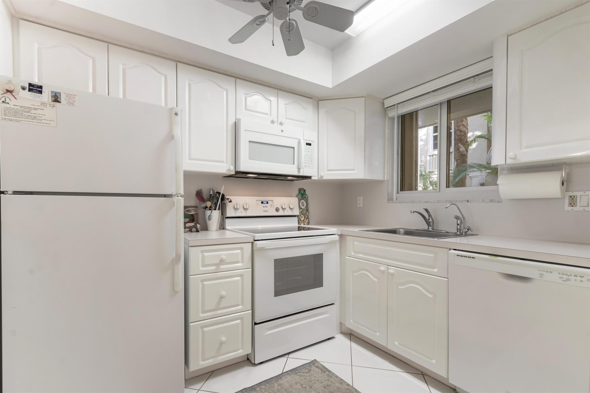 1198 Hillsboro Mile 110