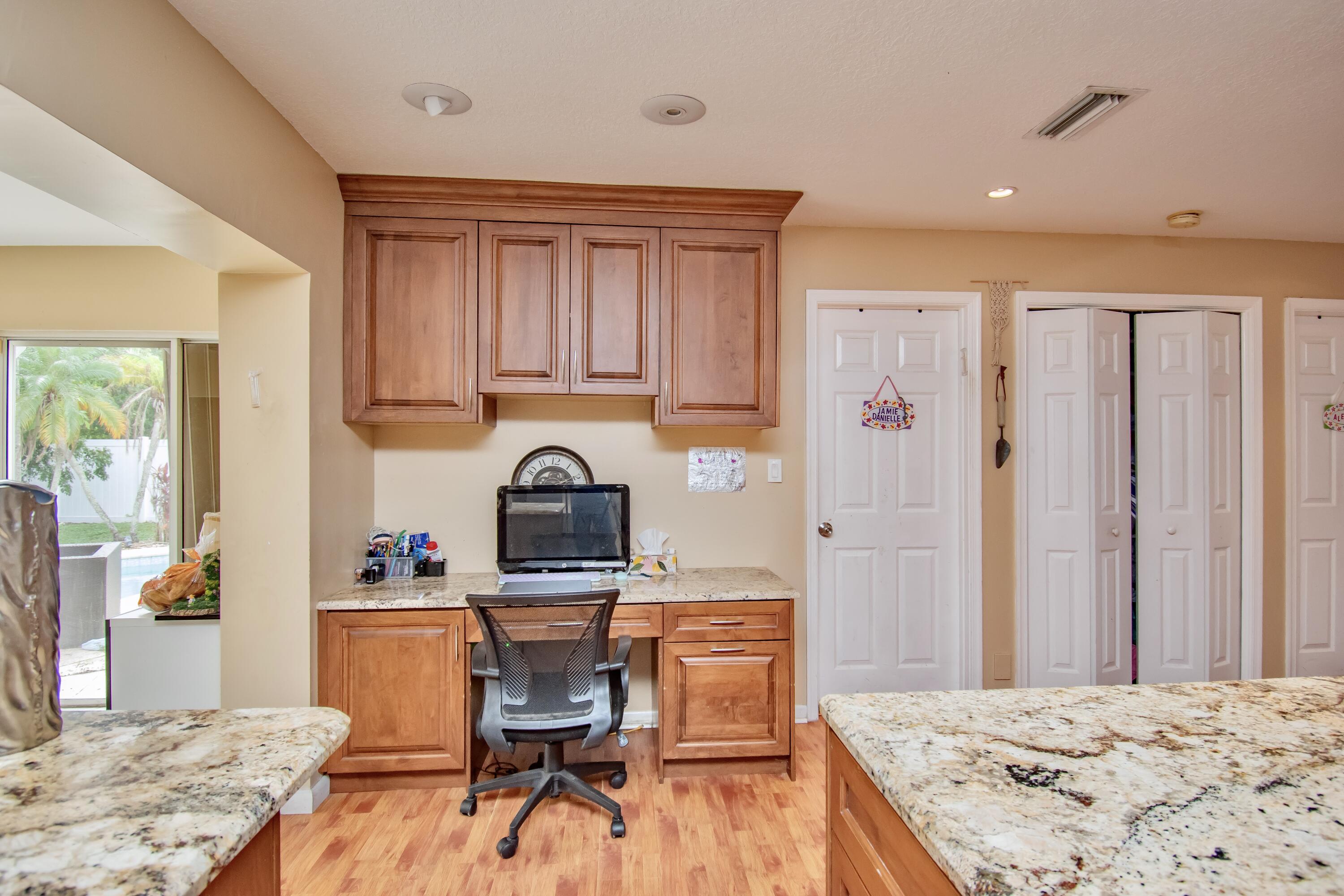 7455 San Clemente Place