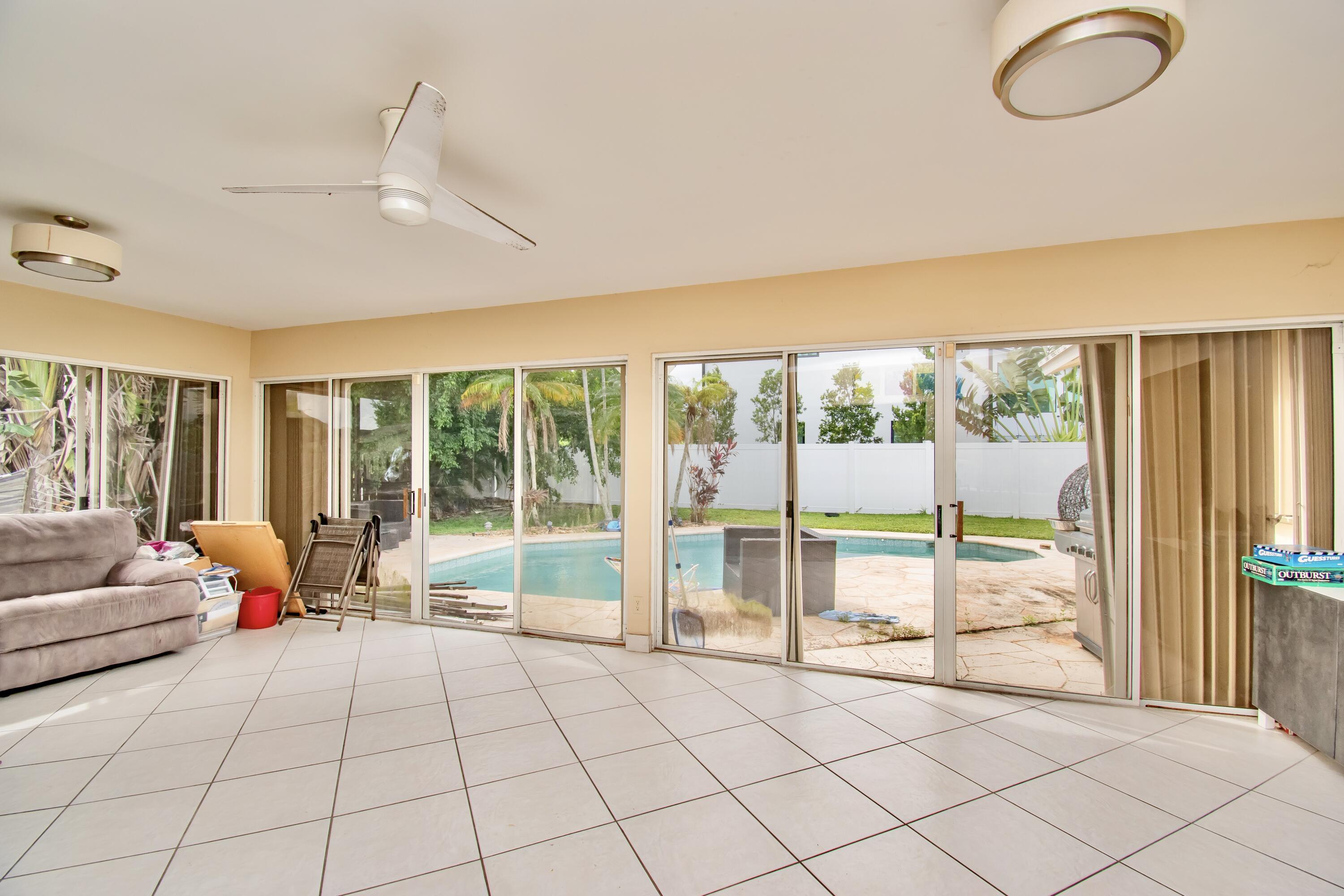 7455 San Clemente Place