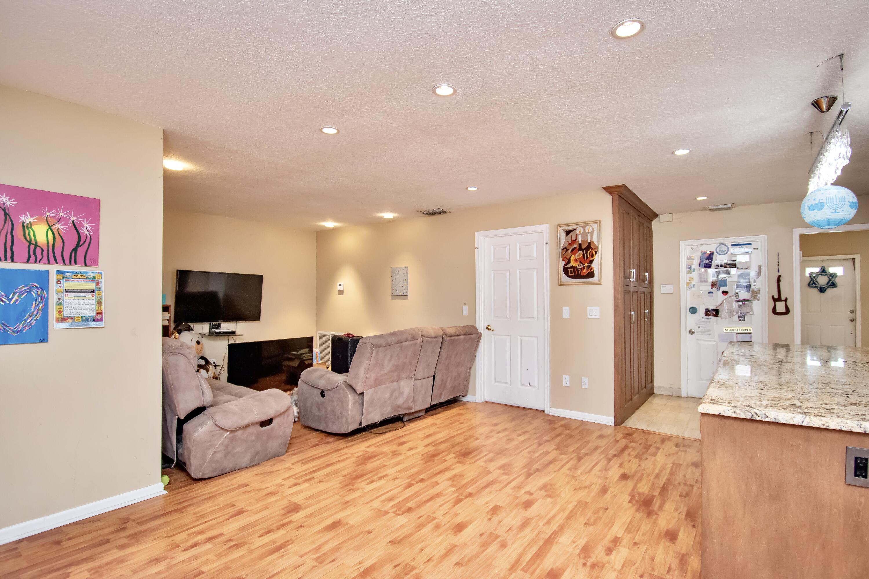 7455 San Clemente Place