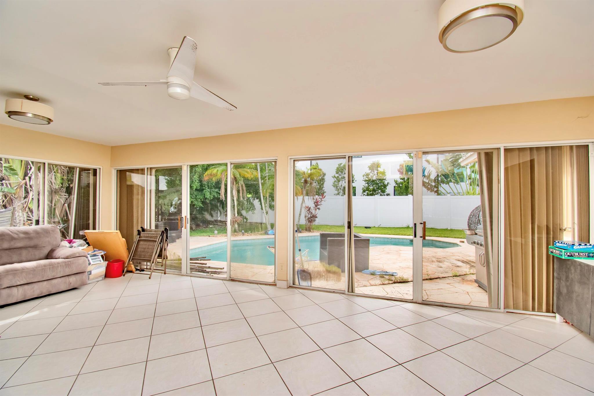 7455 San Clemente Place