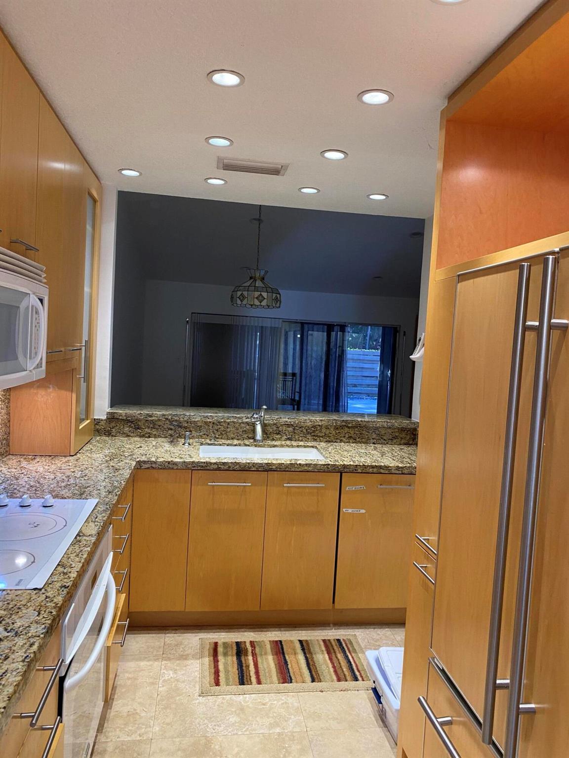 21587 Altamira Avenue