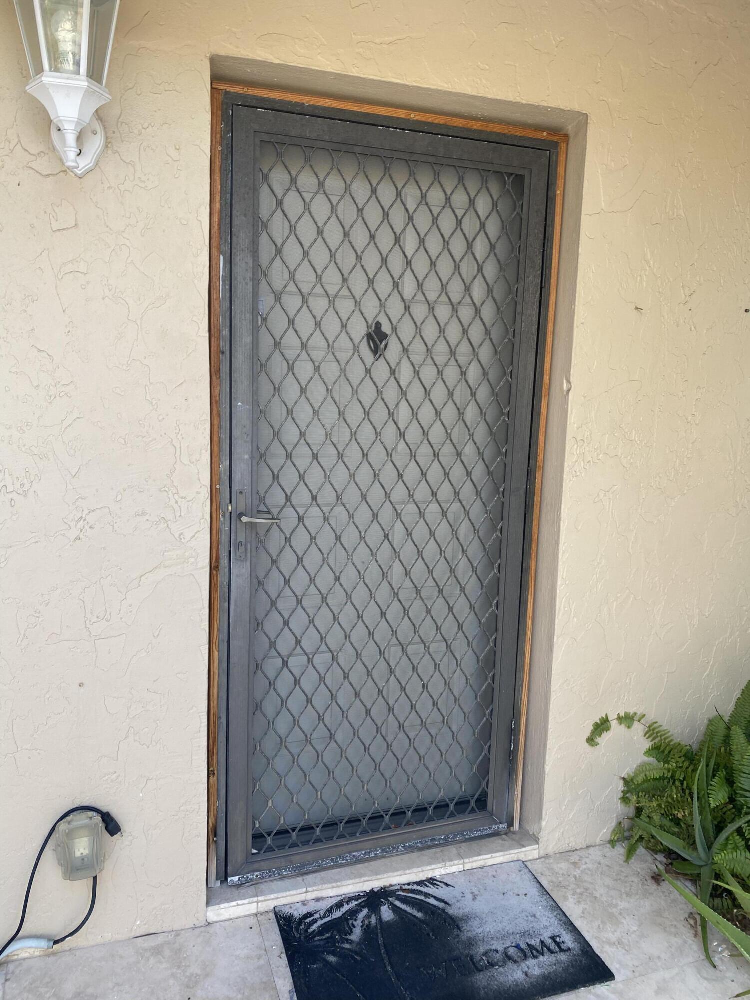 21587 Altamira Avenue