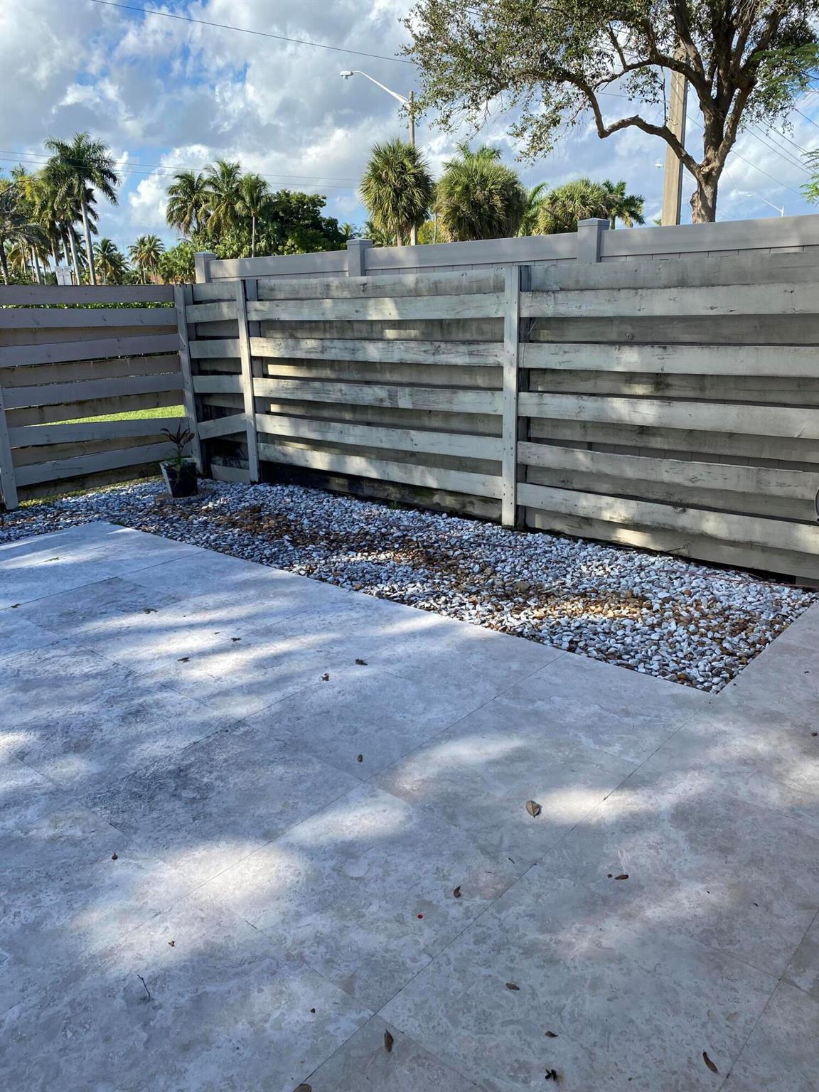 21587 Altamira Avenue