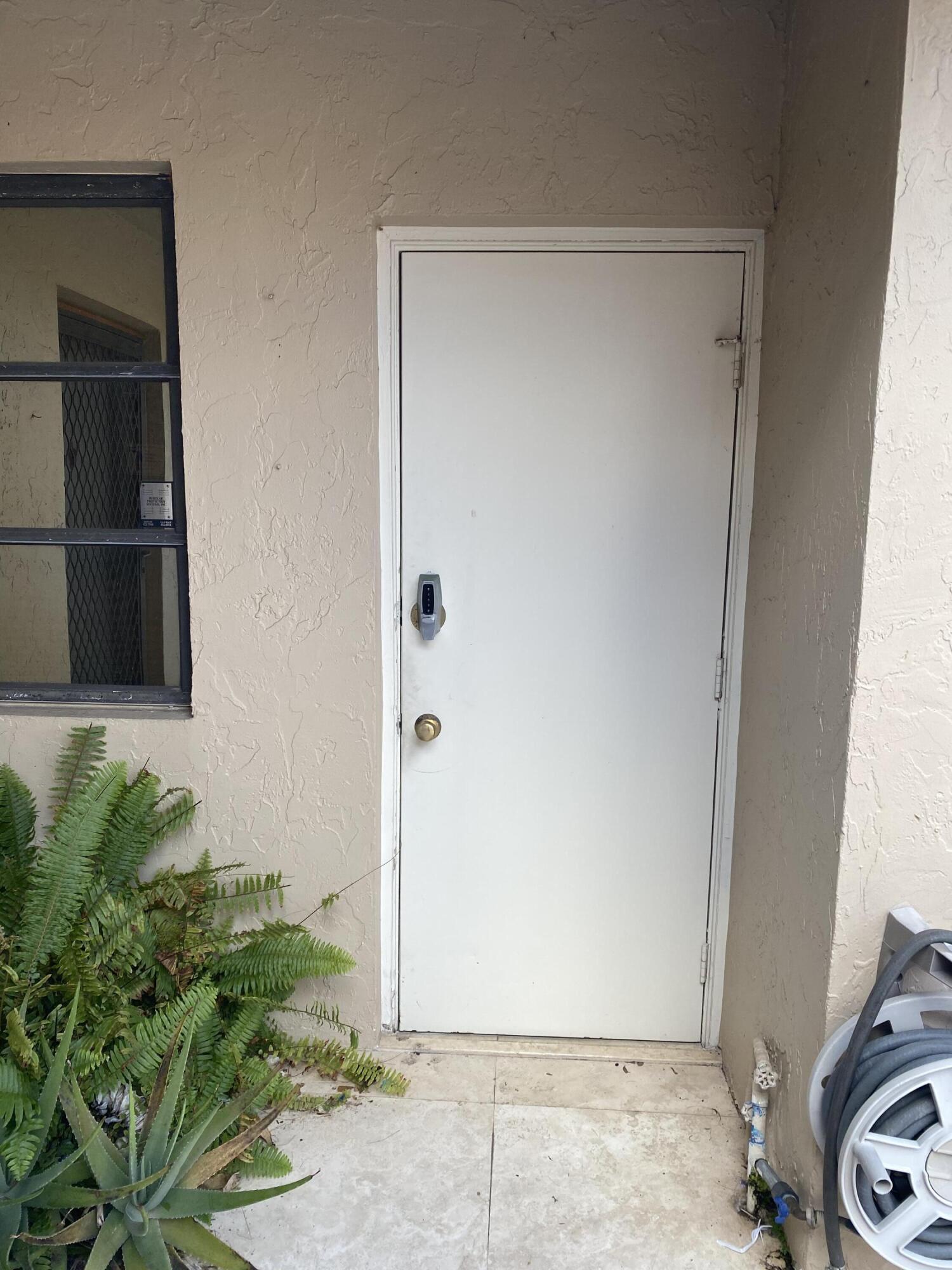 21587 Altamira Avenue