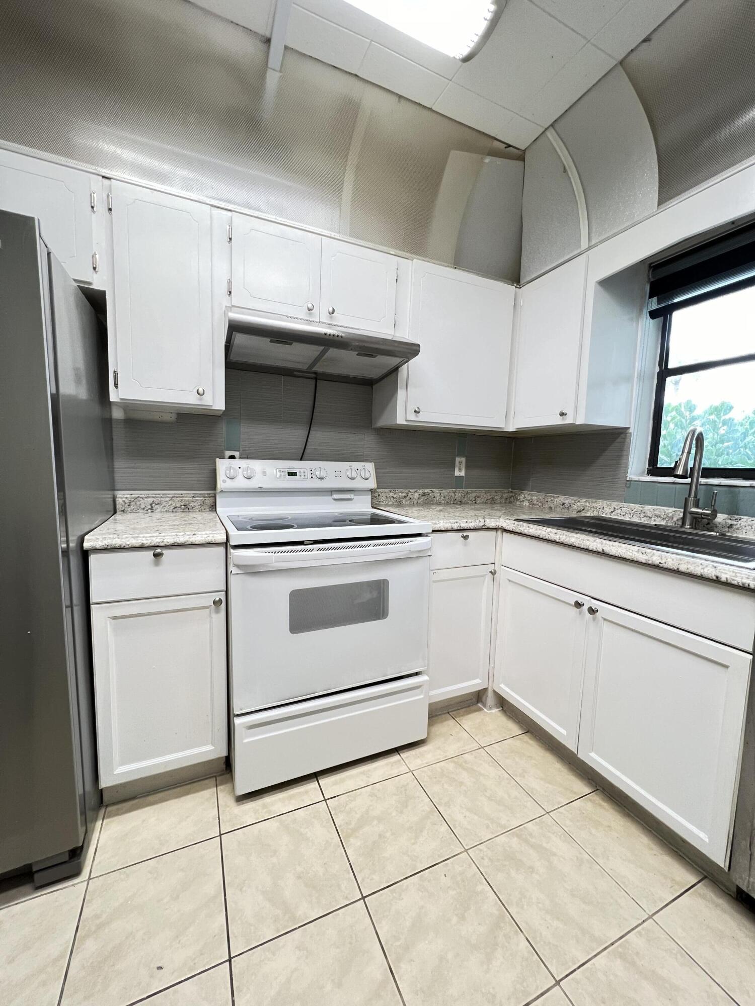 9375 SW 8th Street B