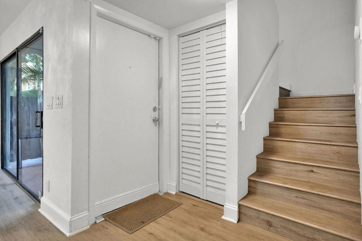 22388 Pineapple Walk Drive