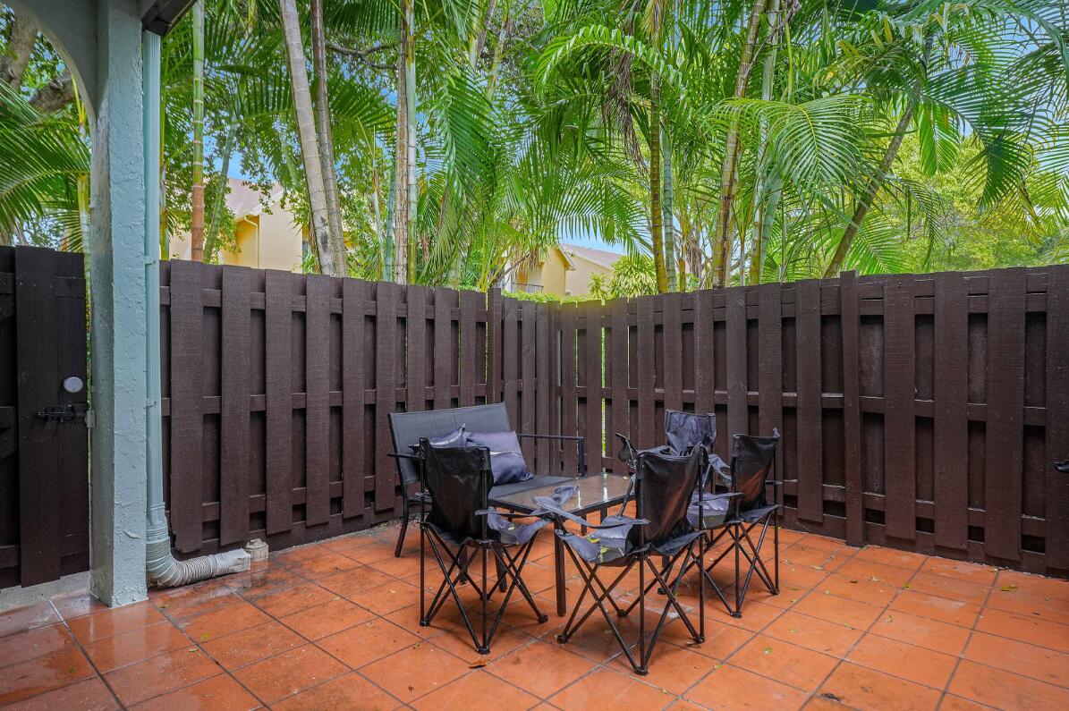 22388 Pineapple Walk Drive