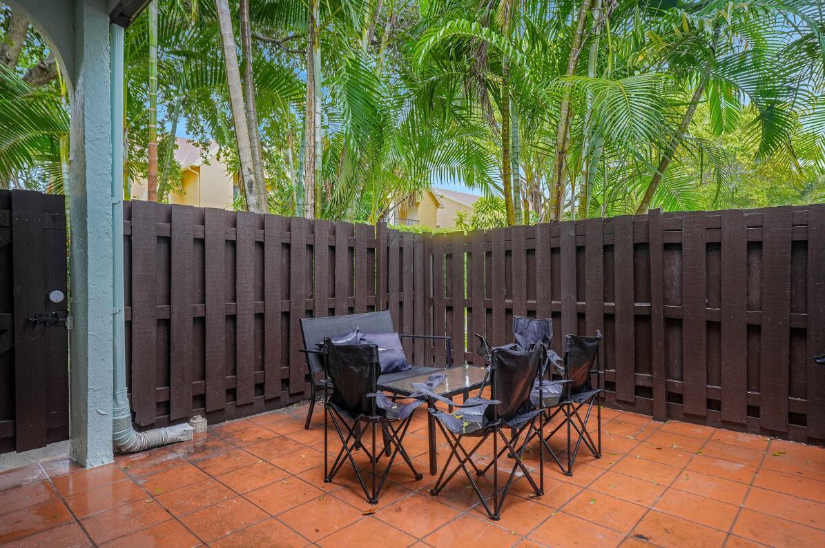 22388 Pineapple Walk Drive