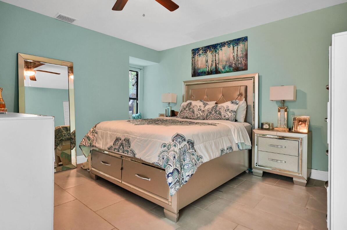 22388 Pineapple Walk Drive