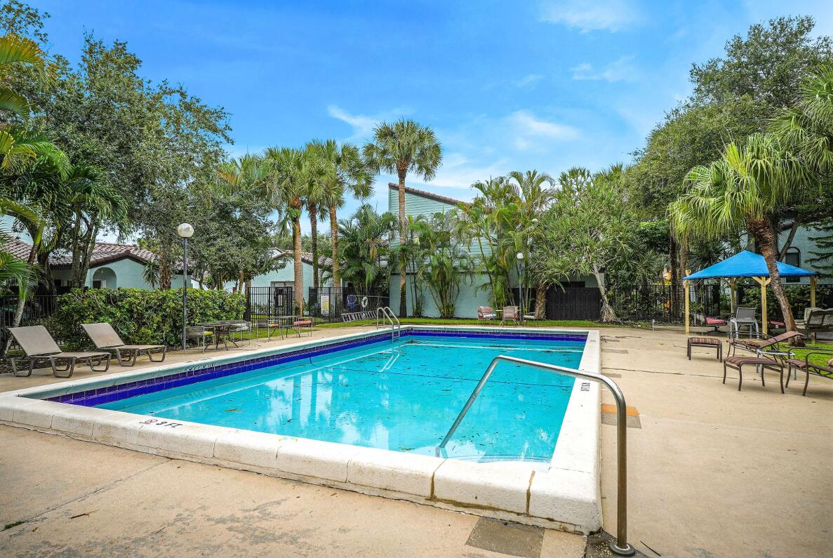 22388 Pineapple Walk Drive