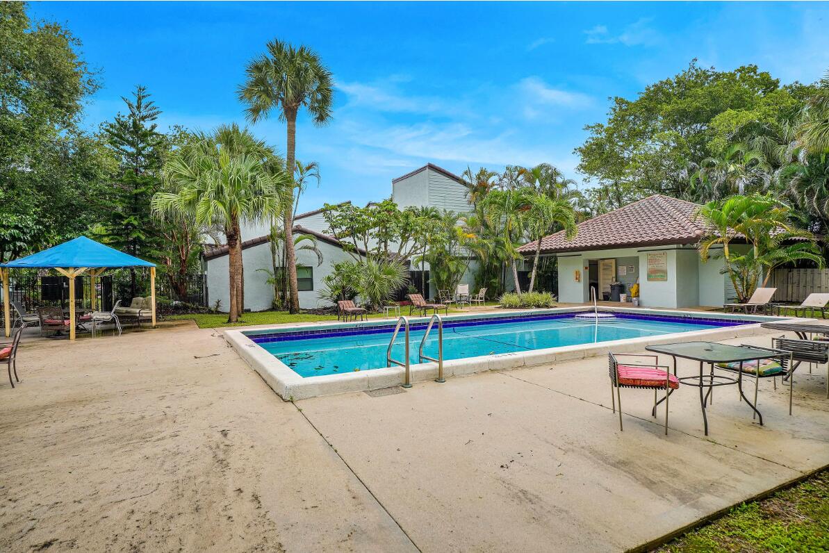 22388 Pineapple Walk Drive