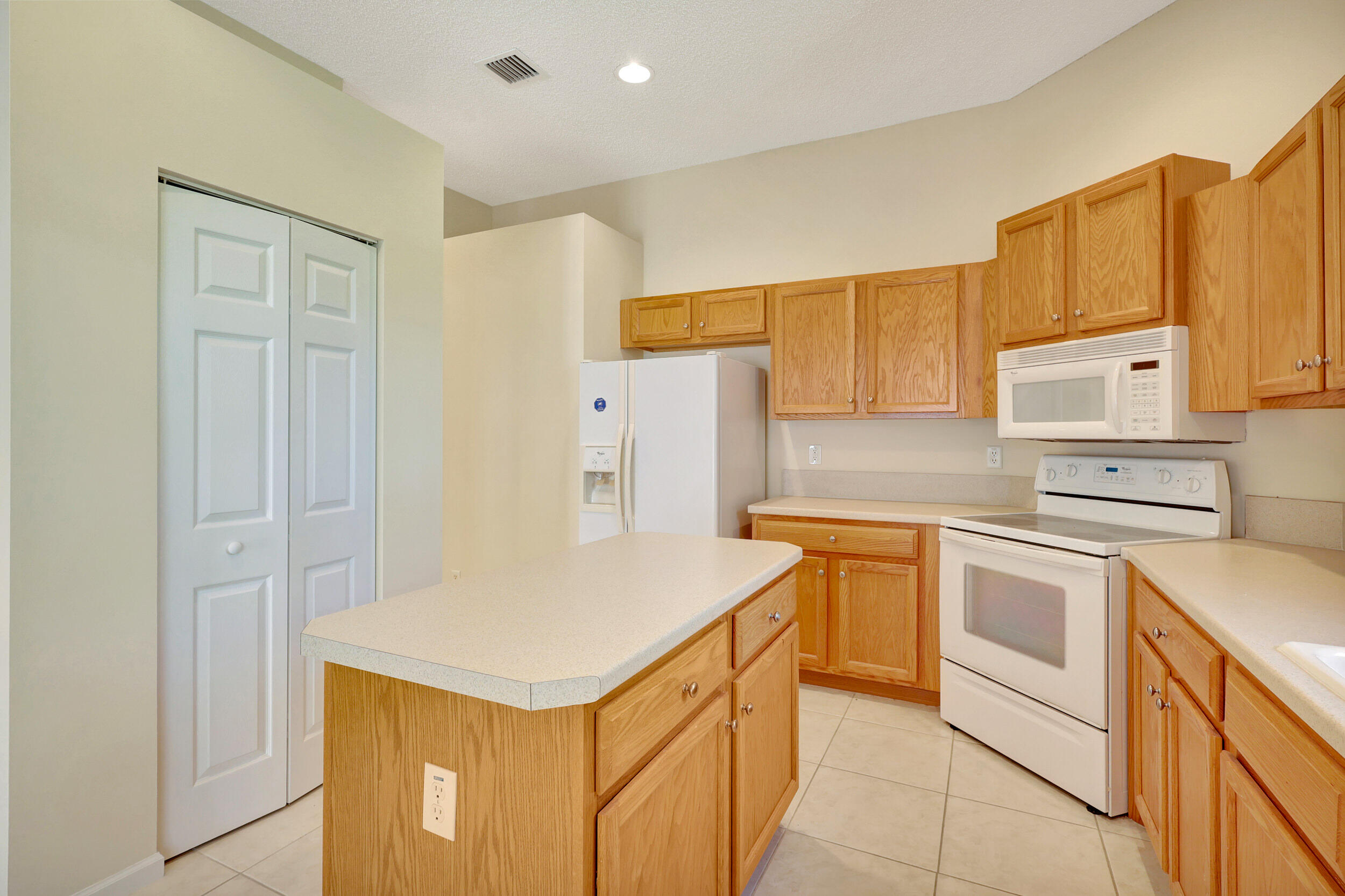 6594 Jog Palm Drive