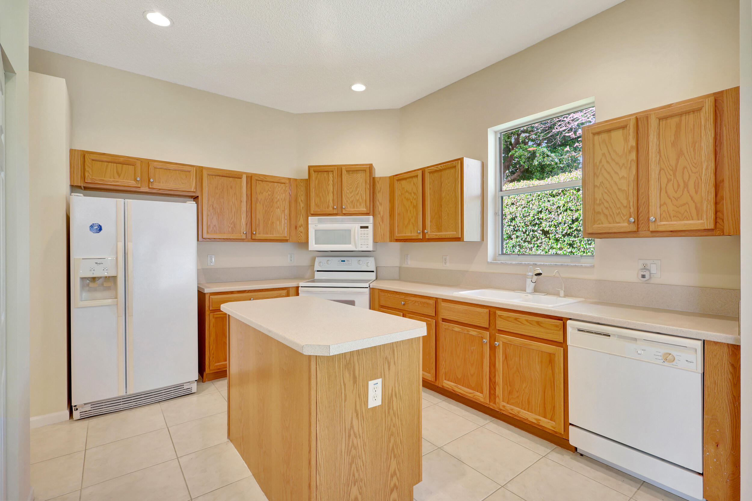 6594 Jog Palm Drive