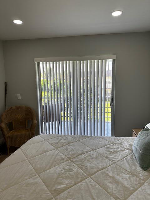 698 Normandy O Lane O