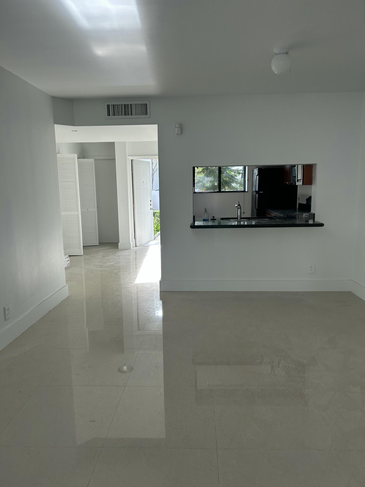 1256 S Military Trail 916