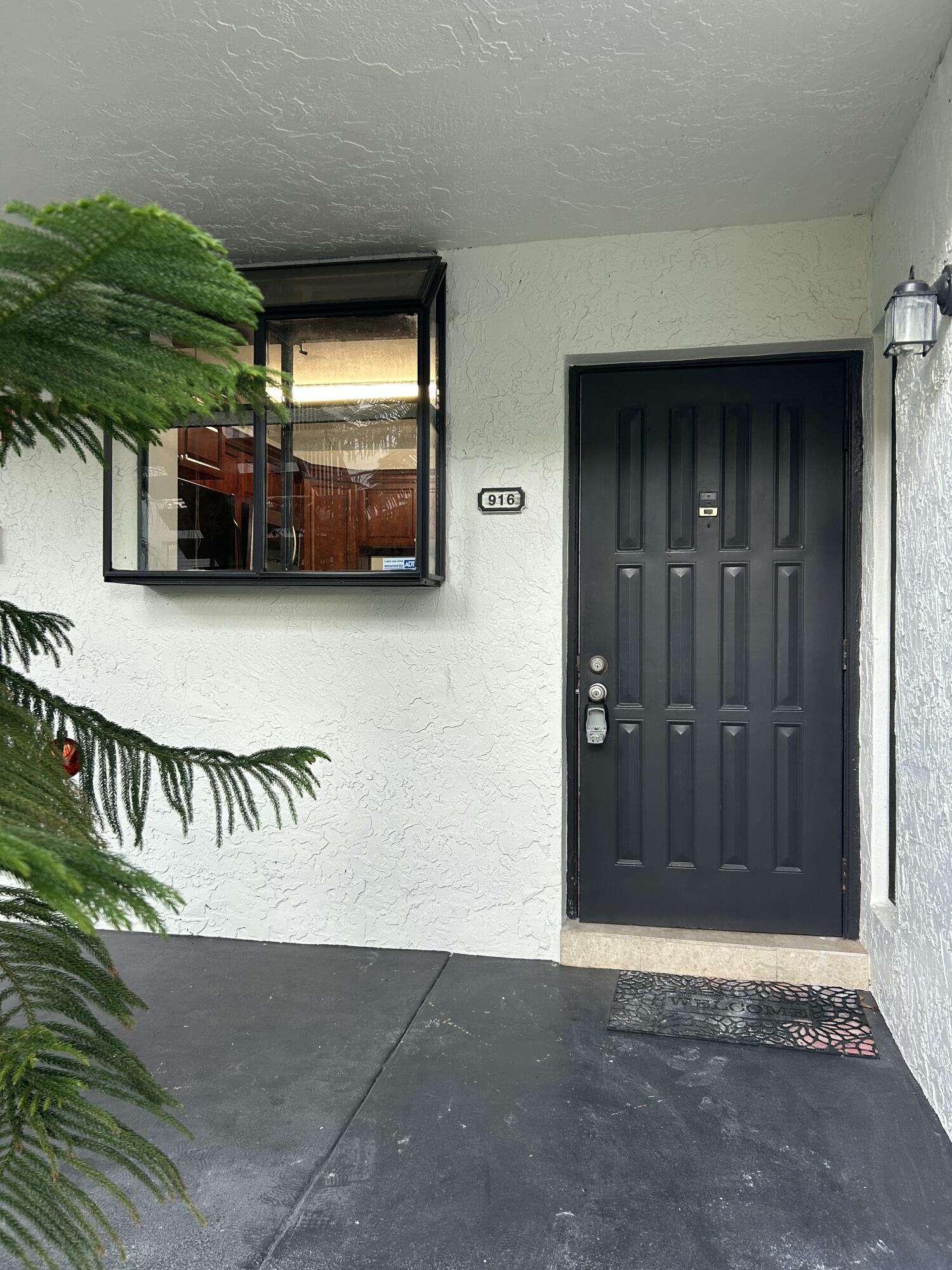 1256 S Military Trail 916