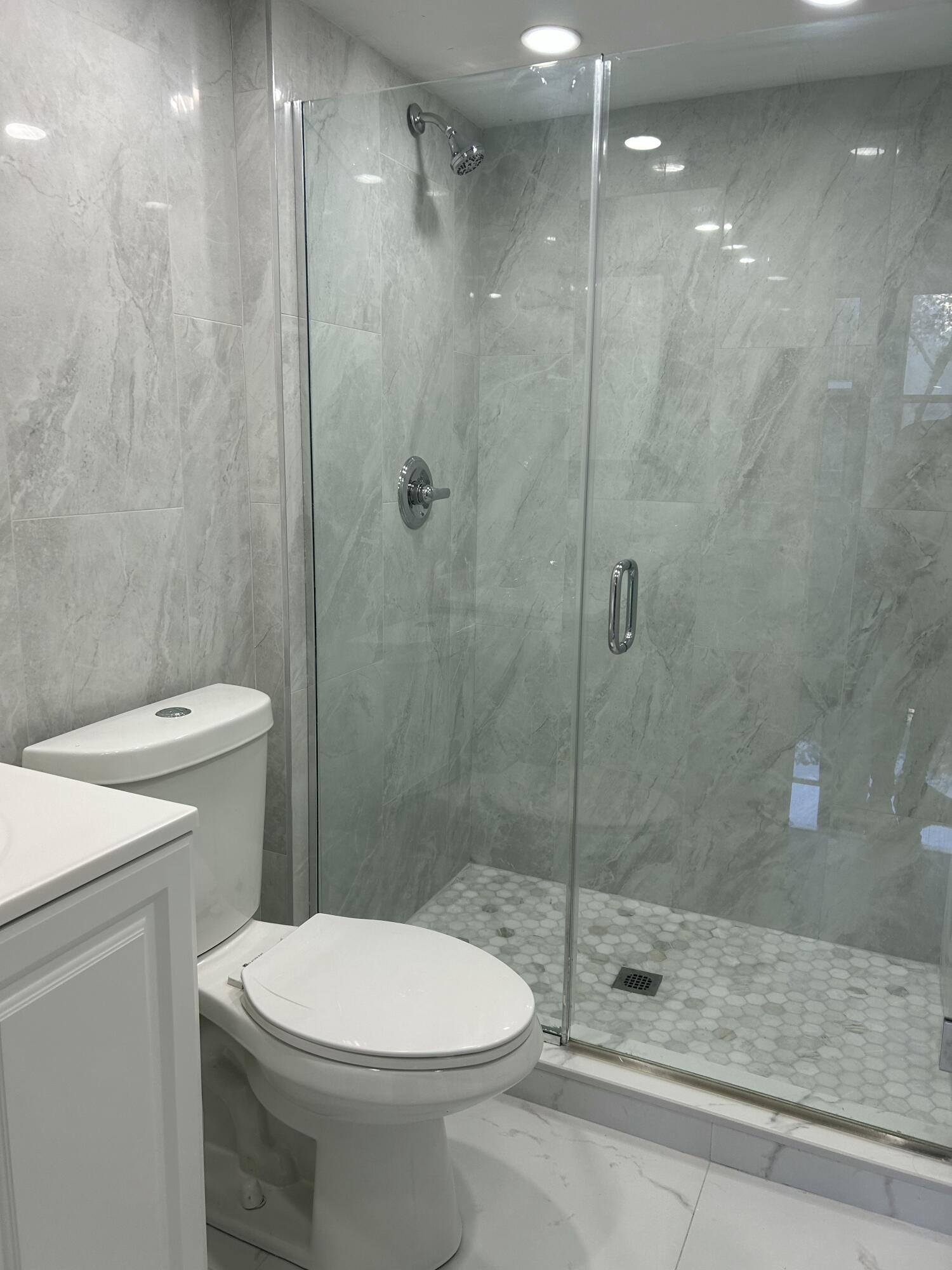 1256 S Military Trail 916