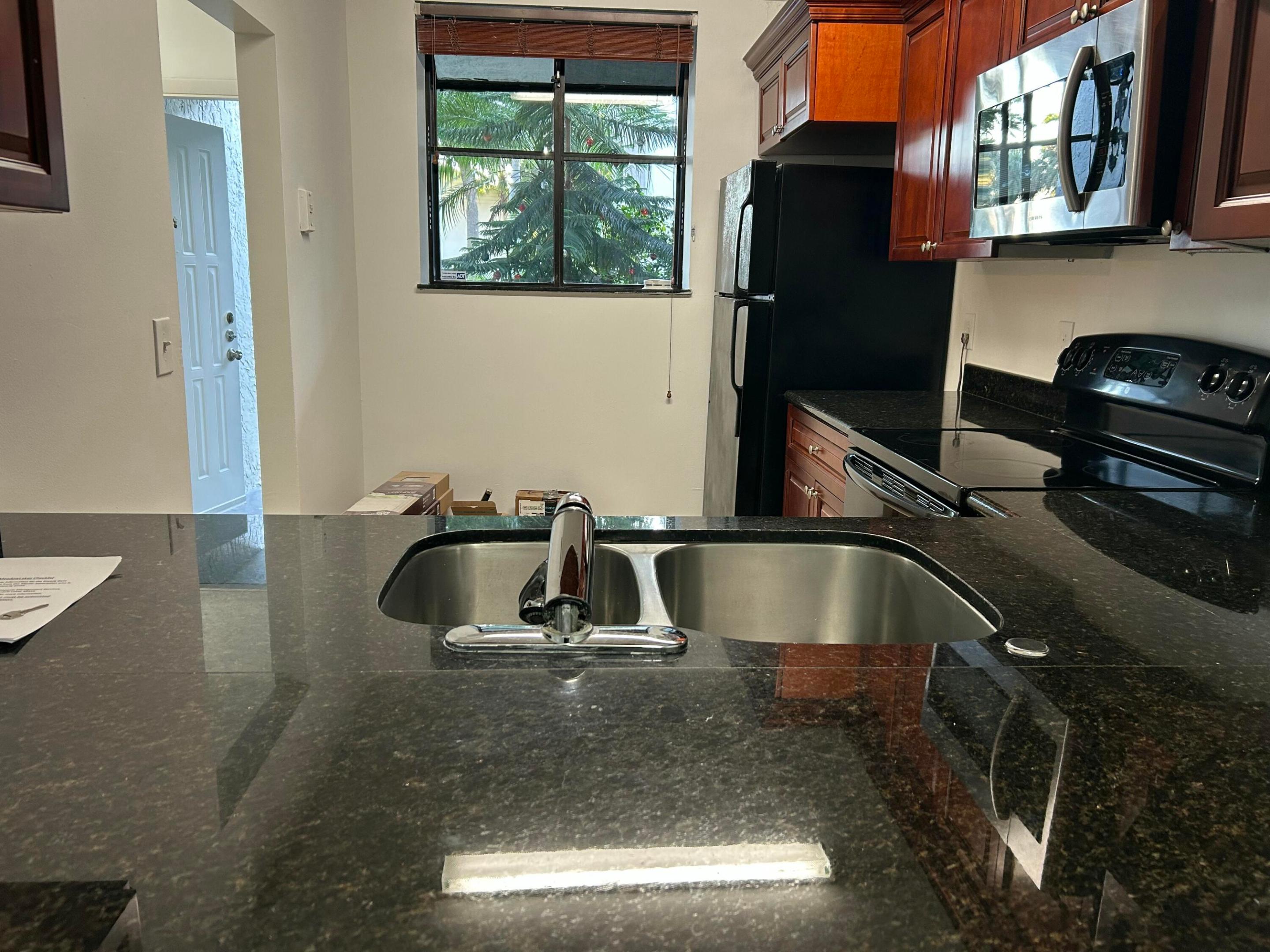 1256 S Military Trail 916